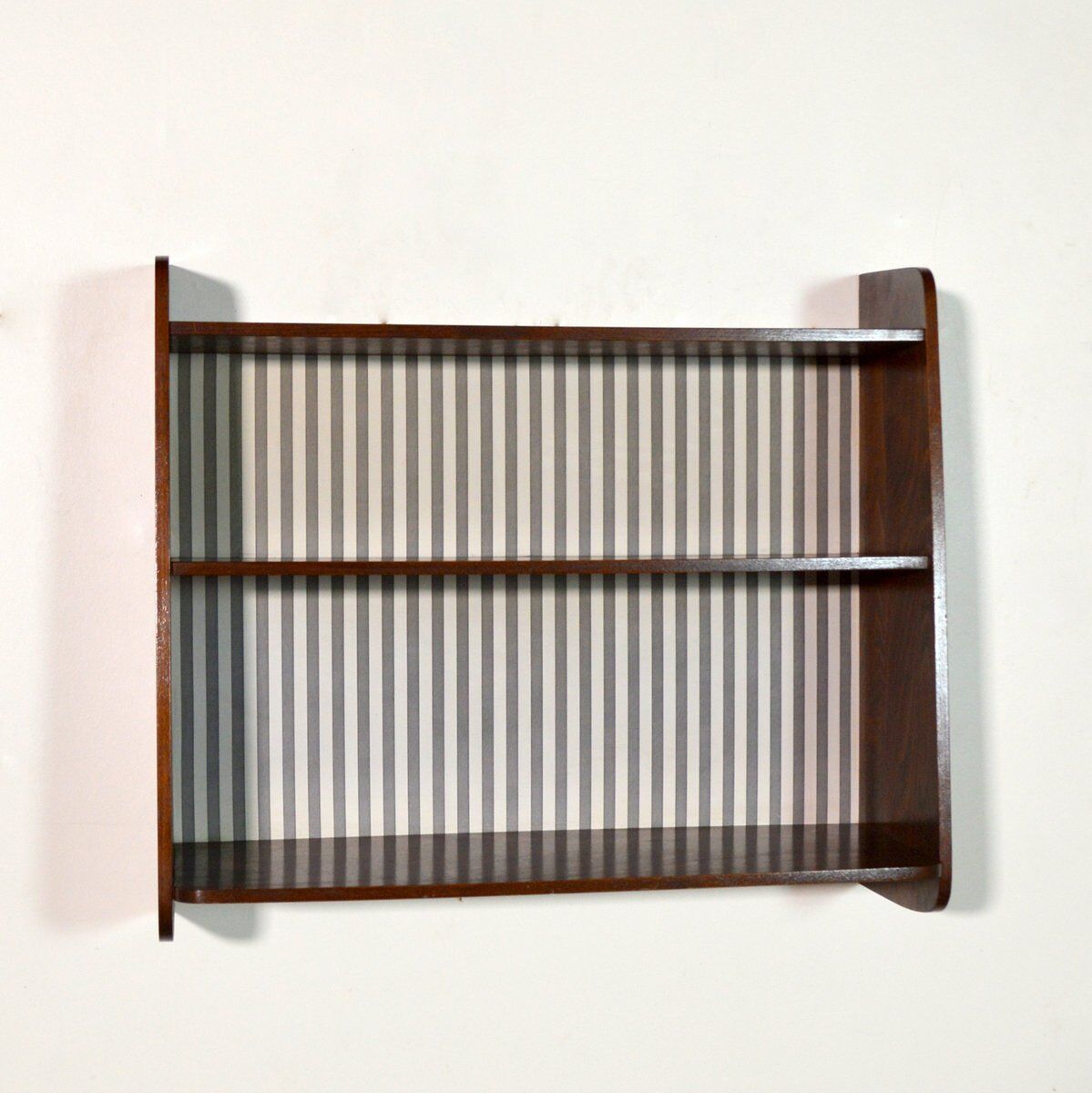 Asymmetrical Scandinavian shelf by Ilse Möbel 1950s