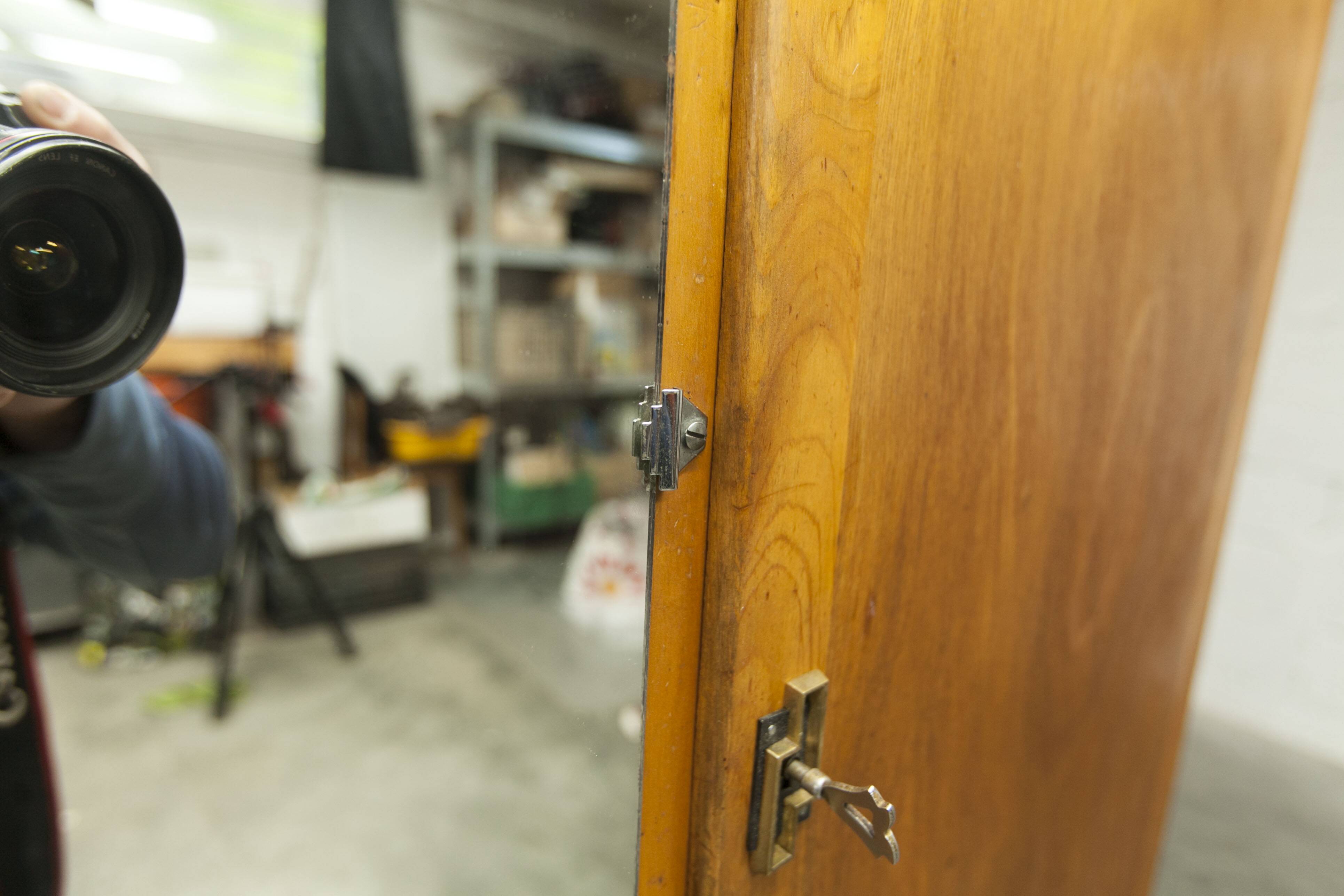 1950s Parisian wardrobe with mirror, 135 x 19 cm