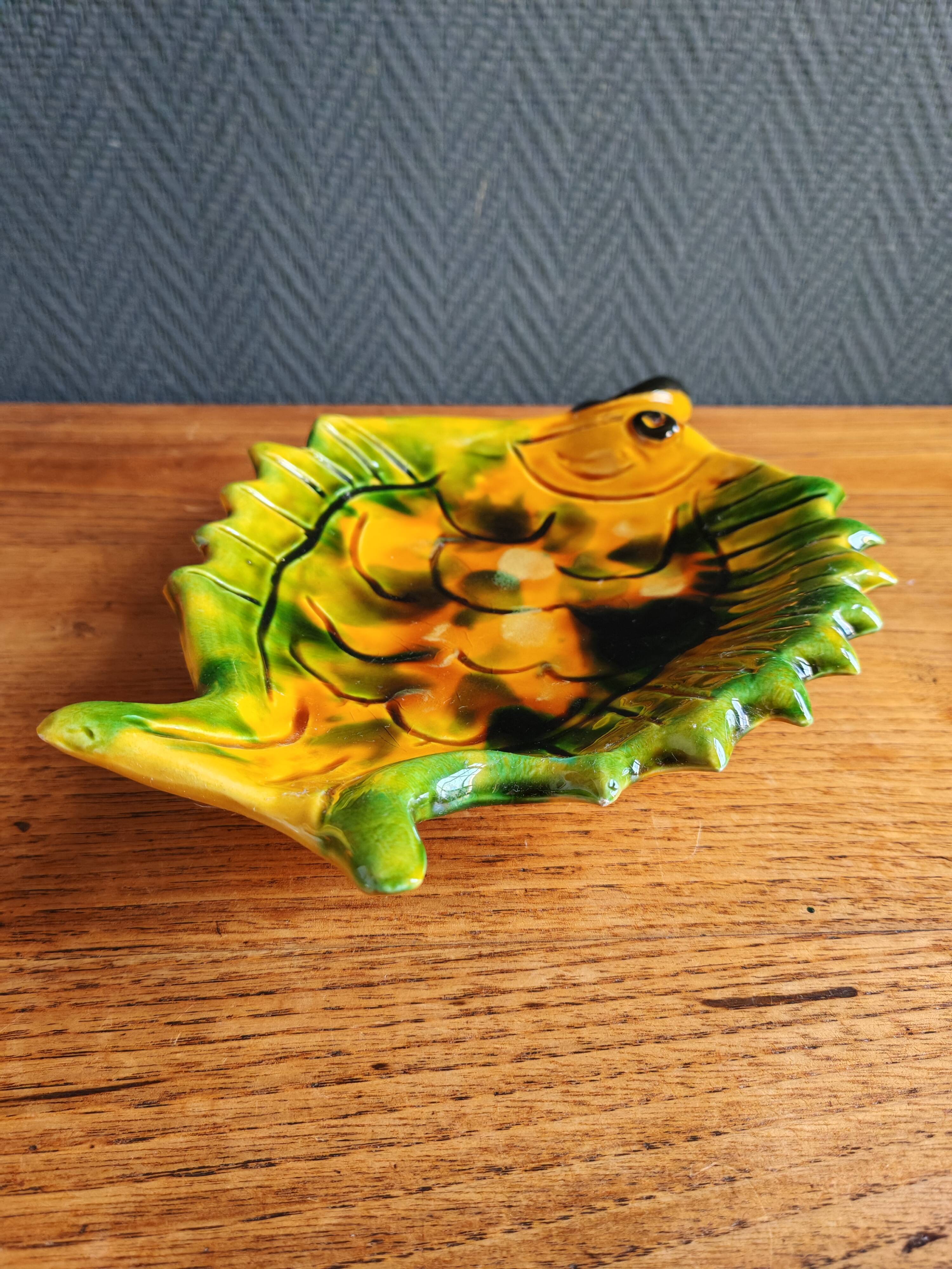 Vintage Fish Plate in Barbotine – Yellow Fish Serving Dish