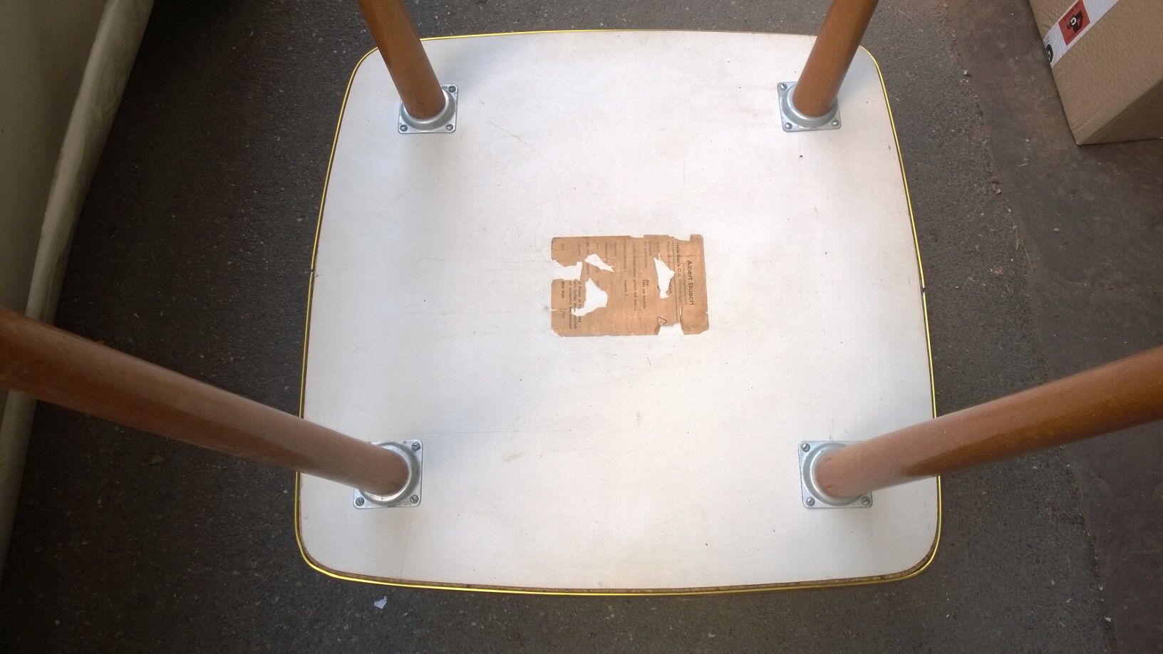 Vintage coffee table stylized oriental décor 1960