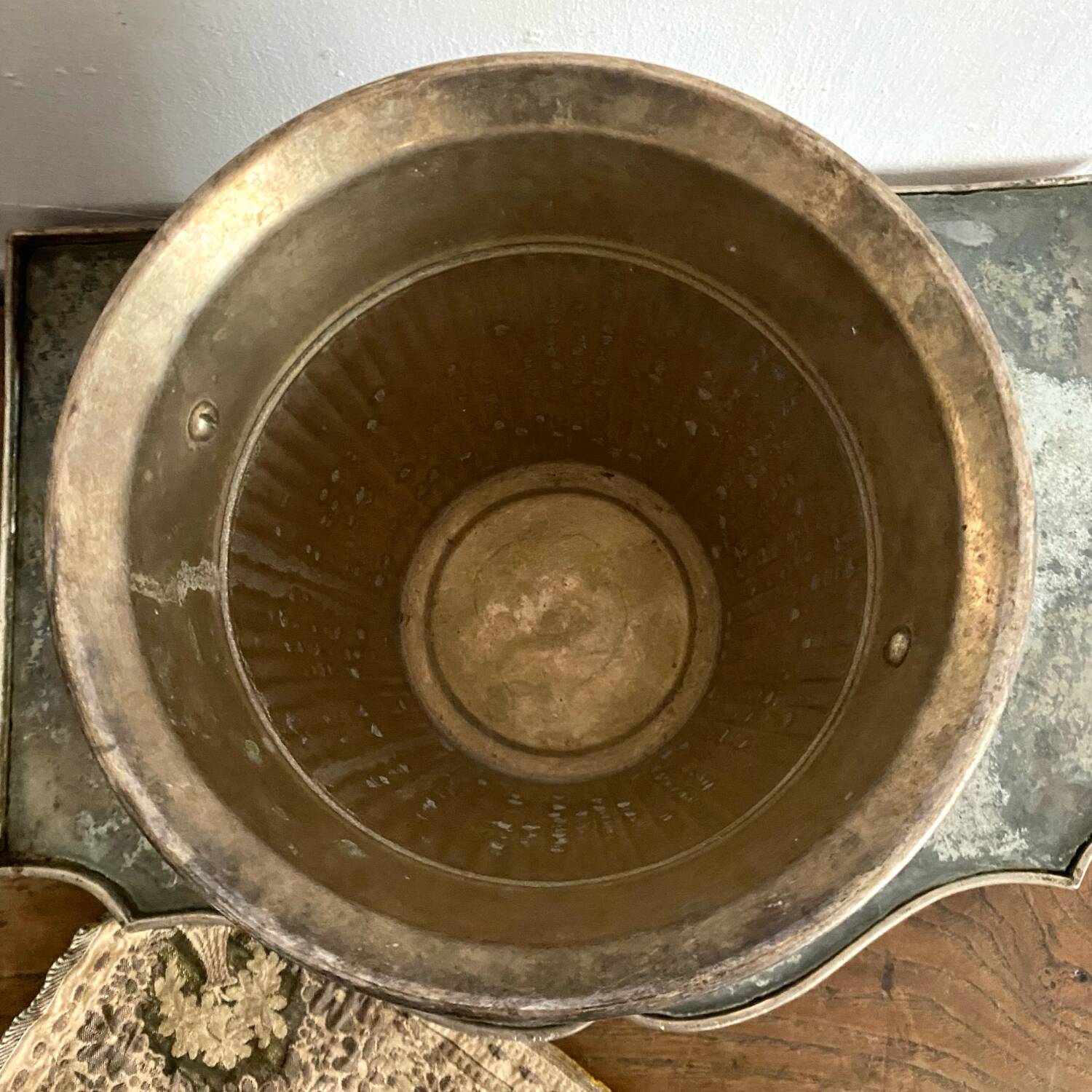 Patinated silver metal champagne bucket