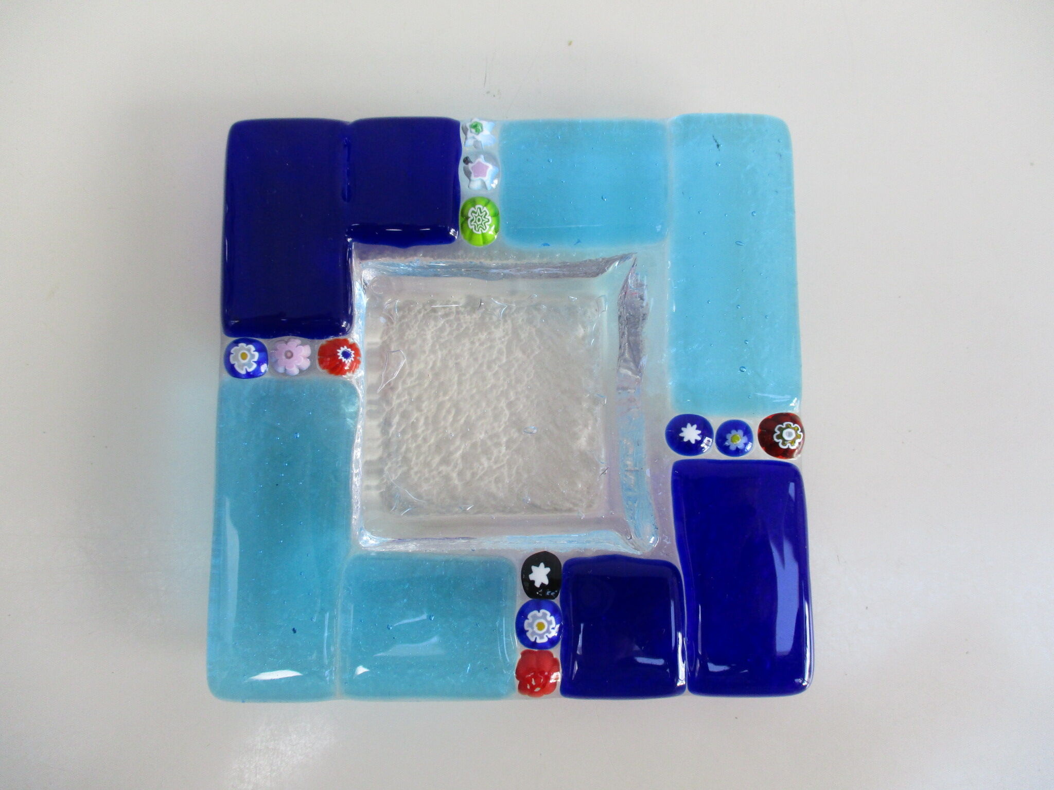 Empty Murano glass pocket