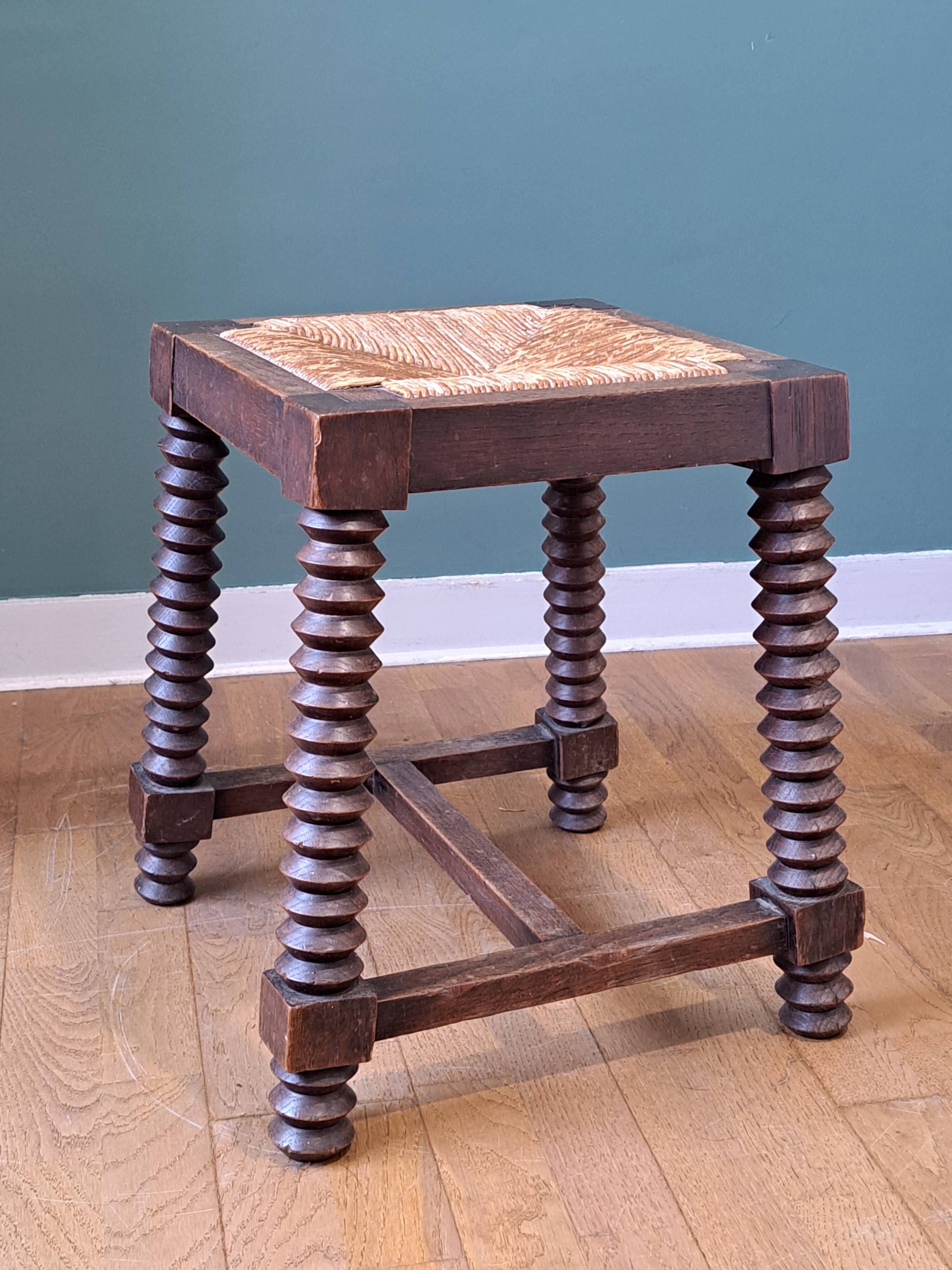Arts and crafts stool