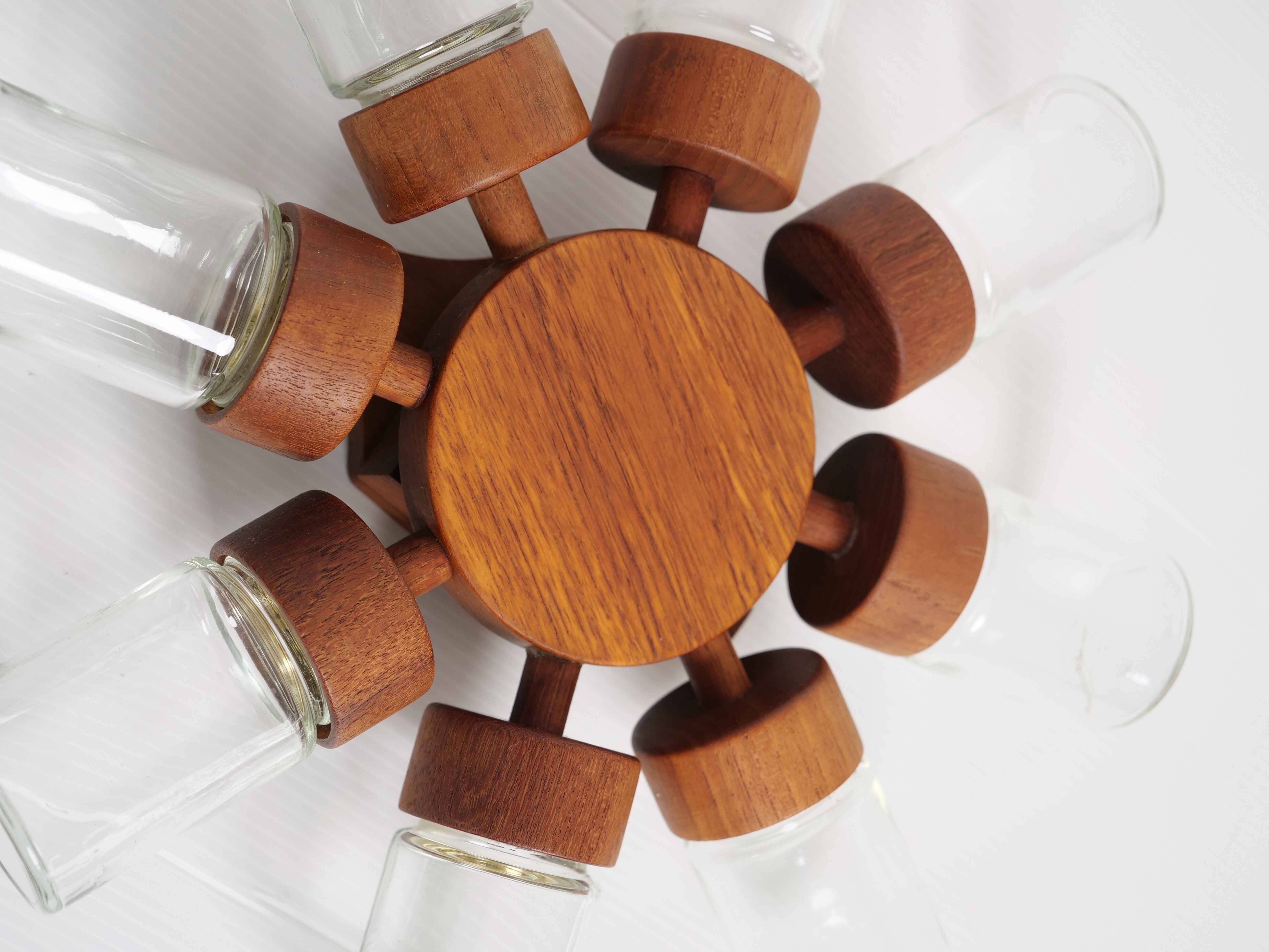 Scandinavian teak spice wheel Digsmed