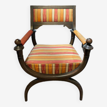 Chaise en tissu tapissé Curule / Dagobert