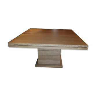 Dining room table