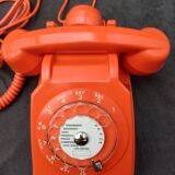 Ancien téléphone orange vintage s63 Socotel à cadran