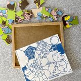 Wooden puzzle frame from the 50s/60s representing the 3 little pigs.