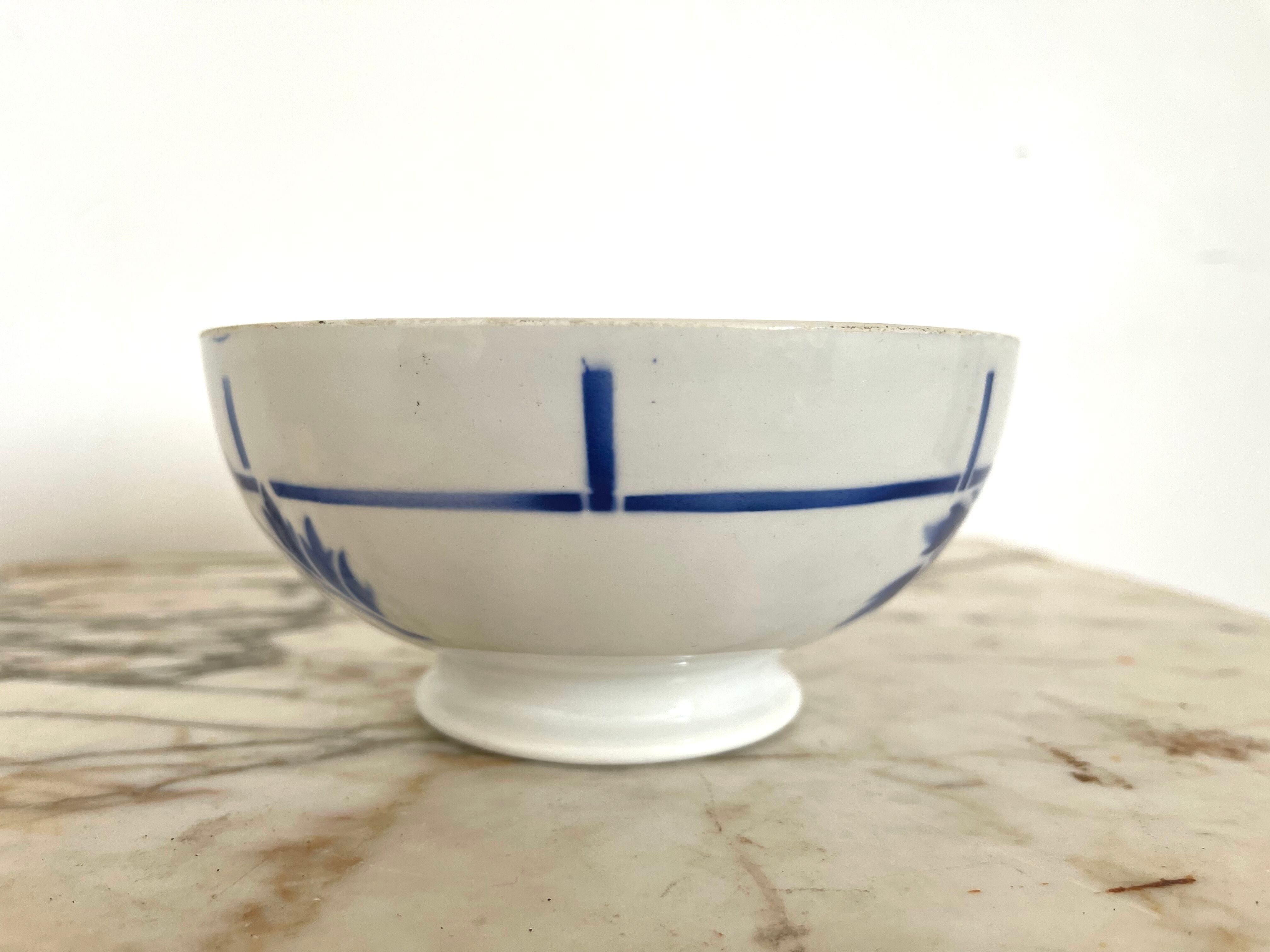 Old bowl St Amand and Hamage