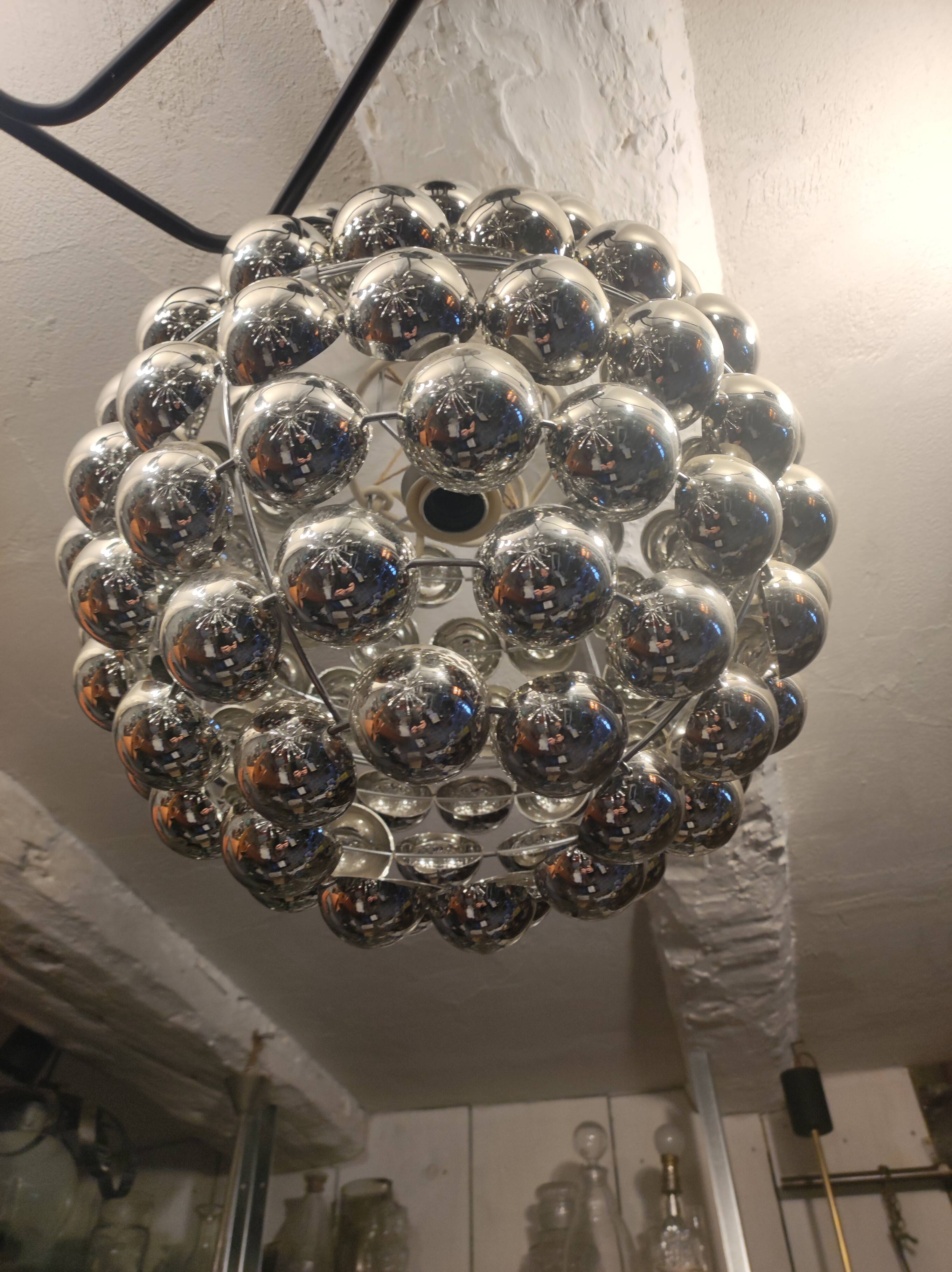 Vintage kinetic suspension, 1970