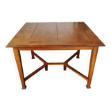 Table en  chêne doré, art nouveau