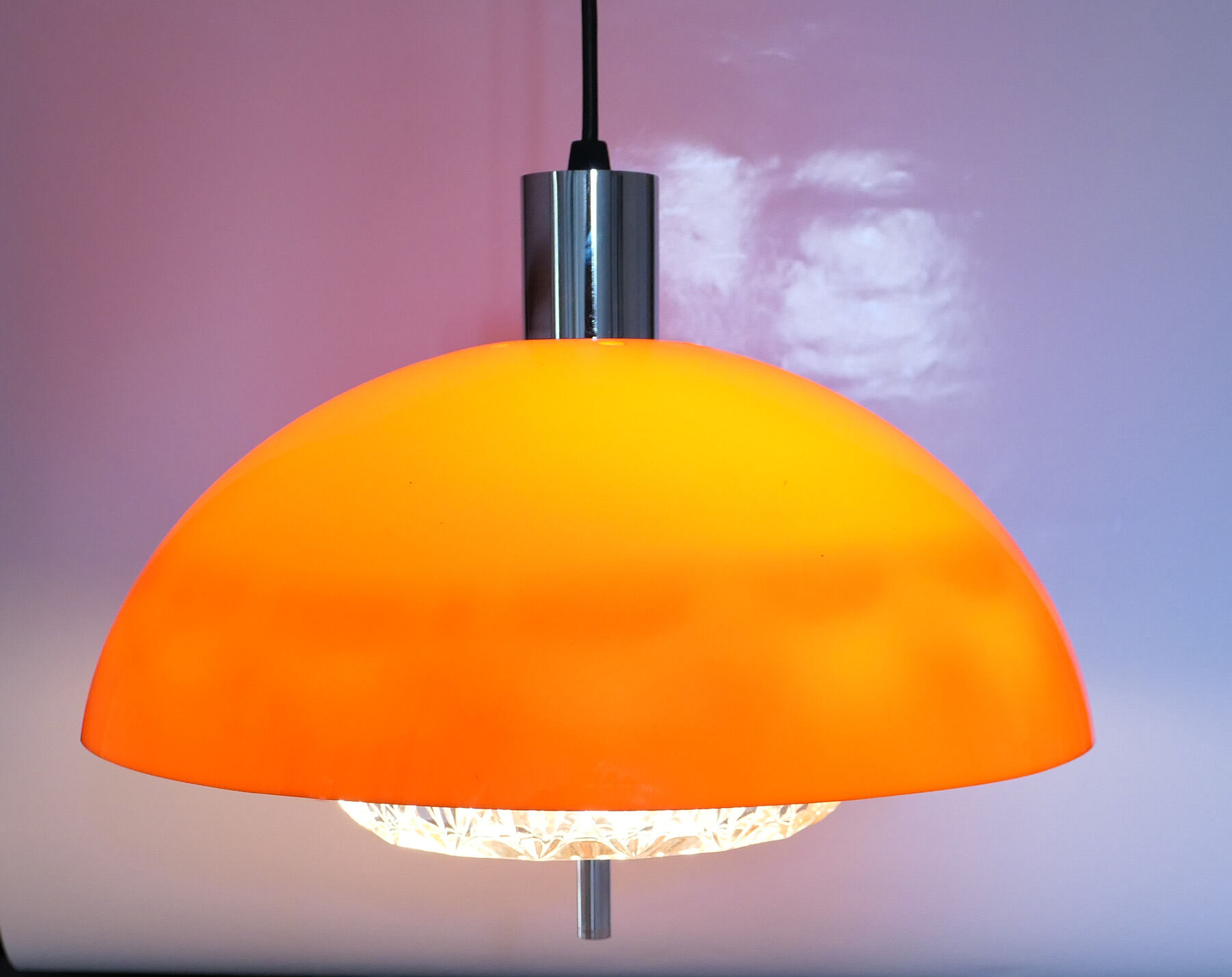 Suspension orange plexi and glass of the 70s