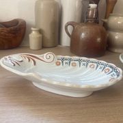 St Amand iron earth dishes
