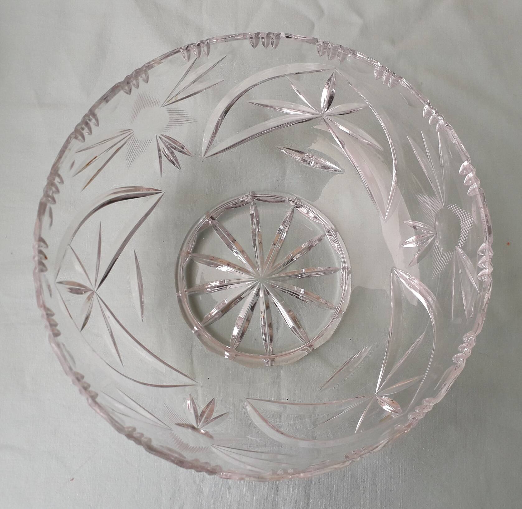 Crystal salad bowl