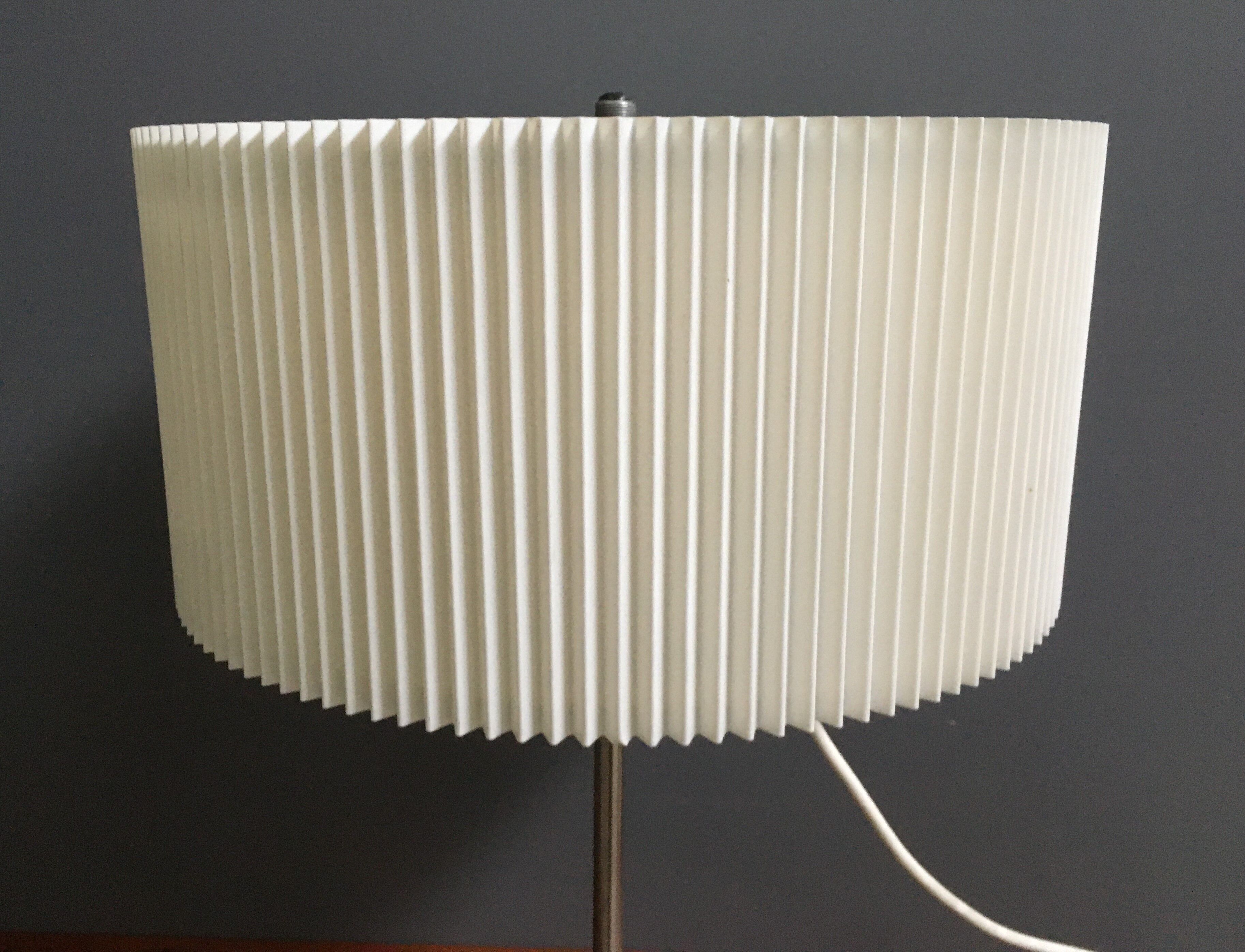 1960s table lamp with a white plissee shade, adjustable in height MCM