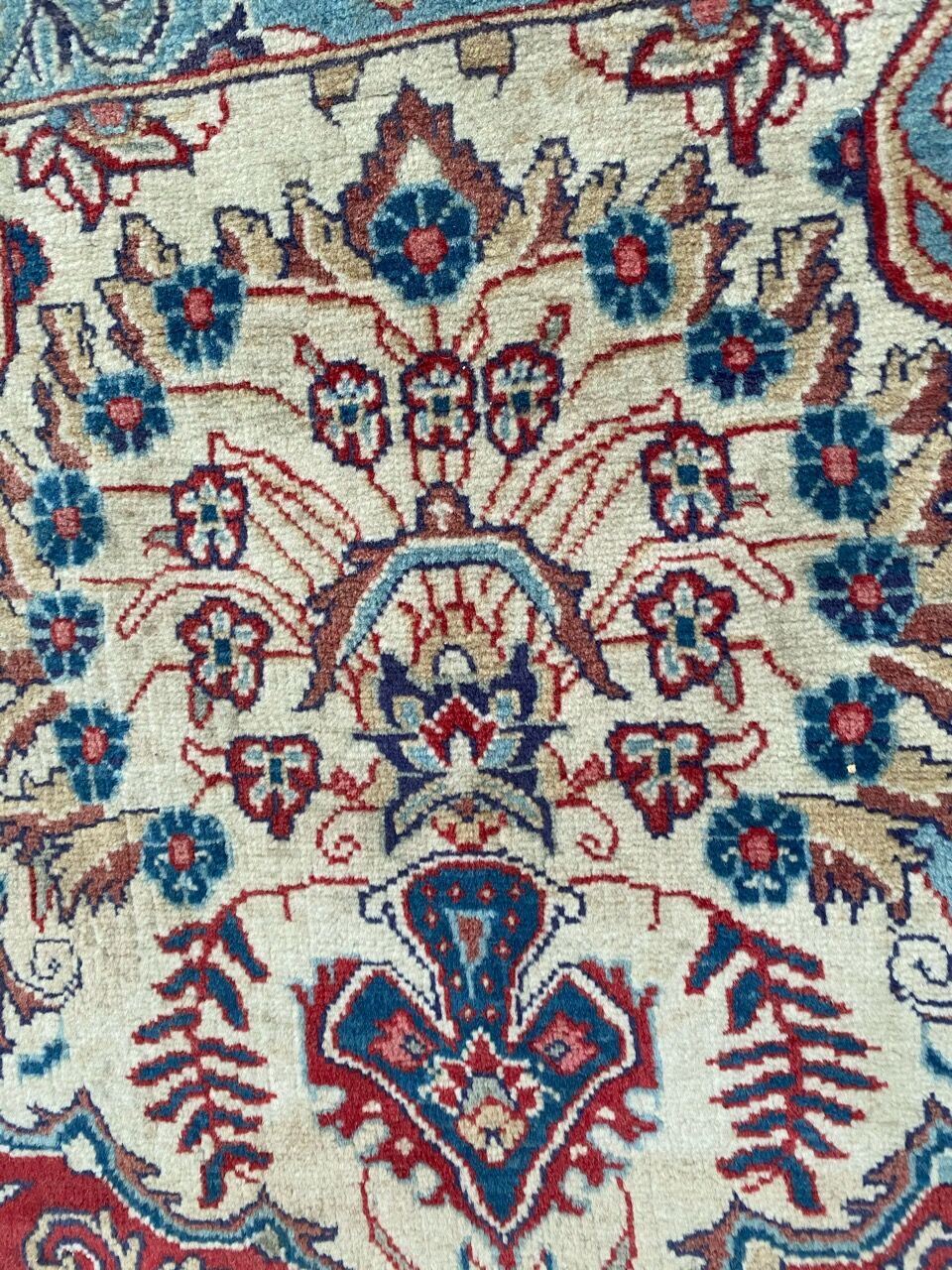 Sino Isfahan handmade carpet 134x208 cm