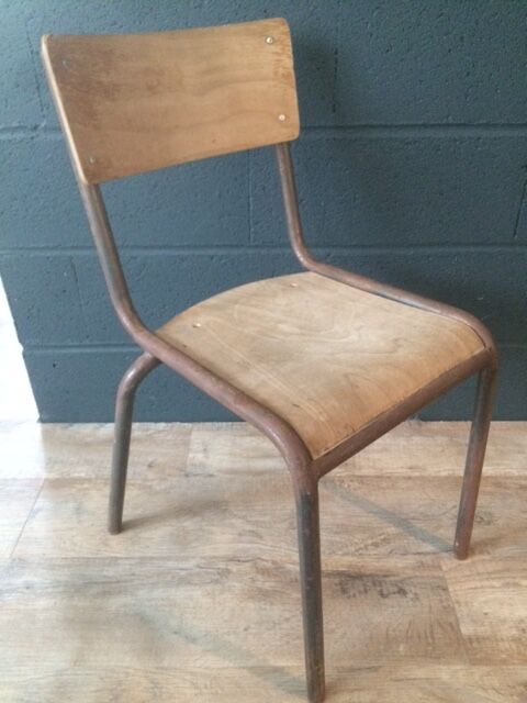 Lot of 2 vintage school chairs