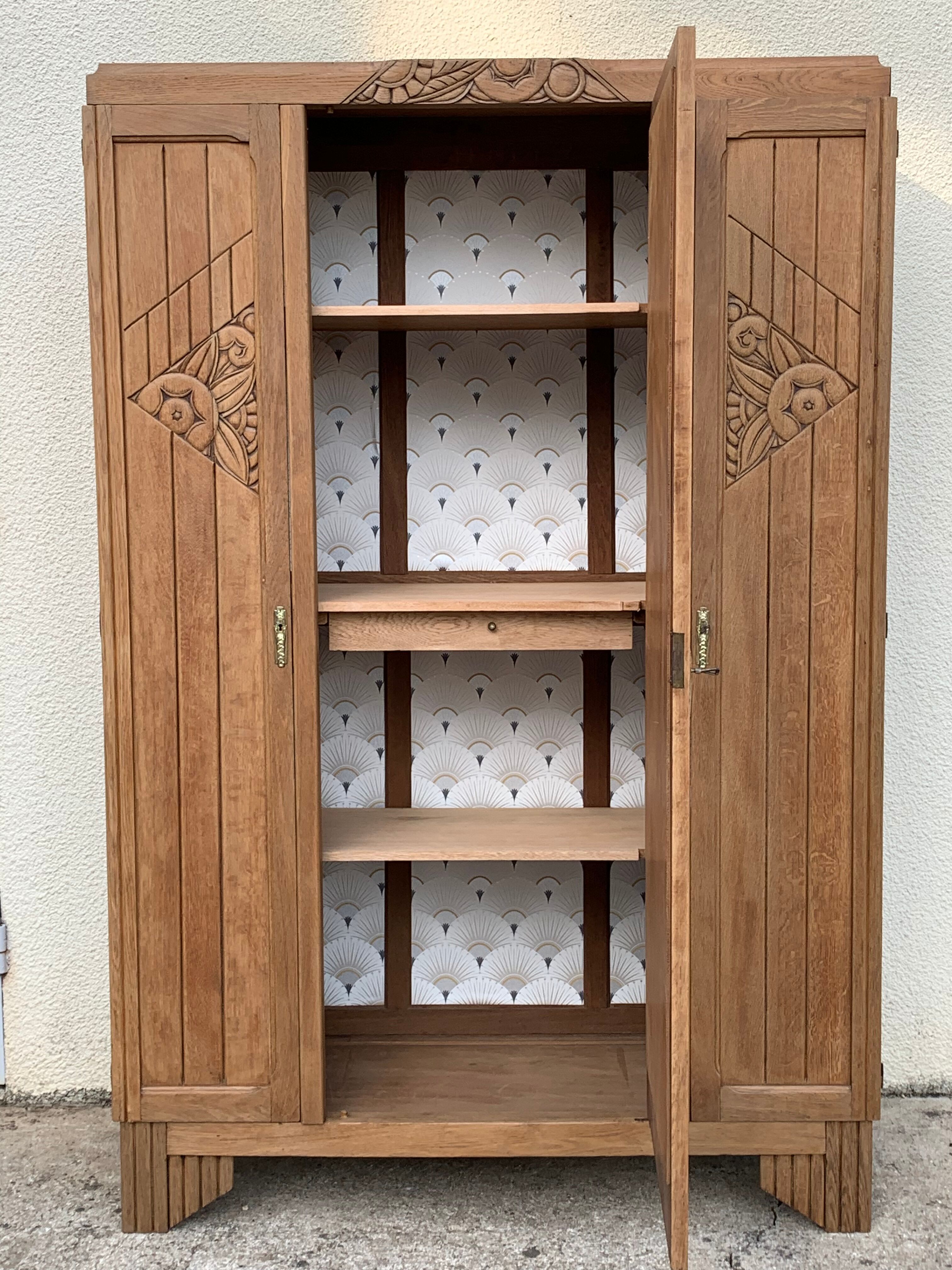 Parisian cabinet wood raw 1930