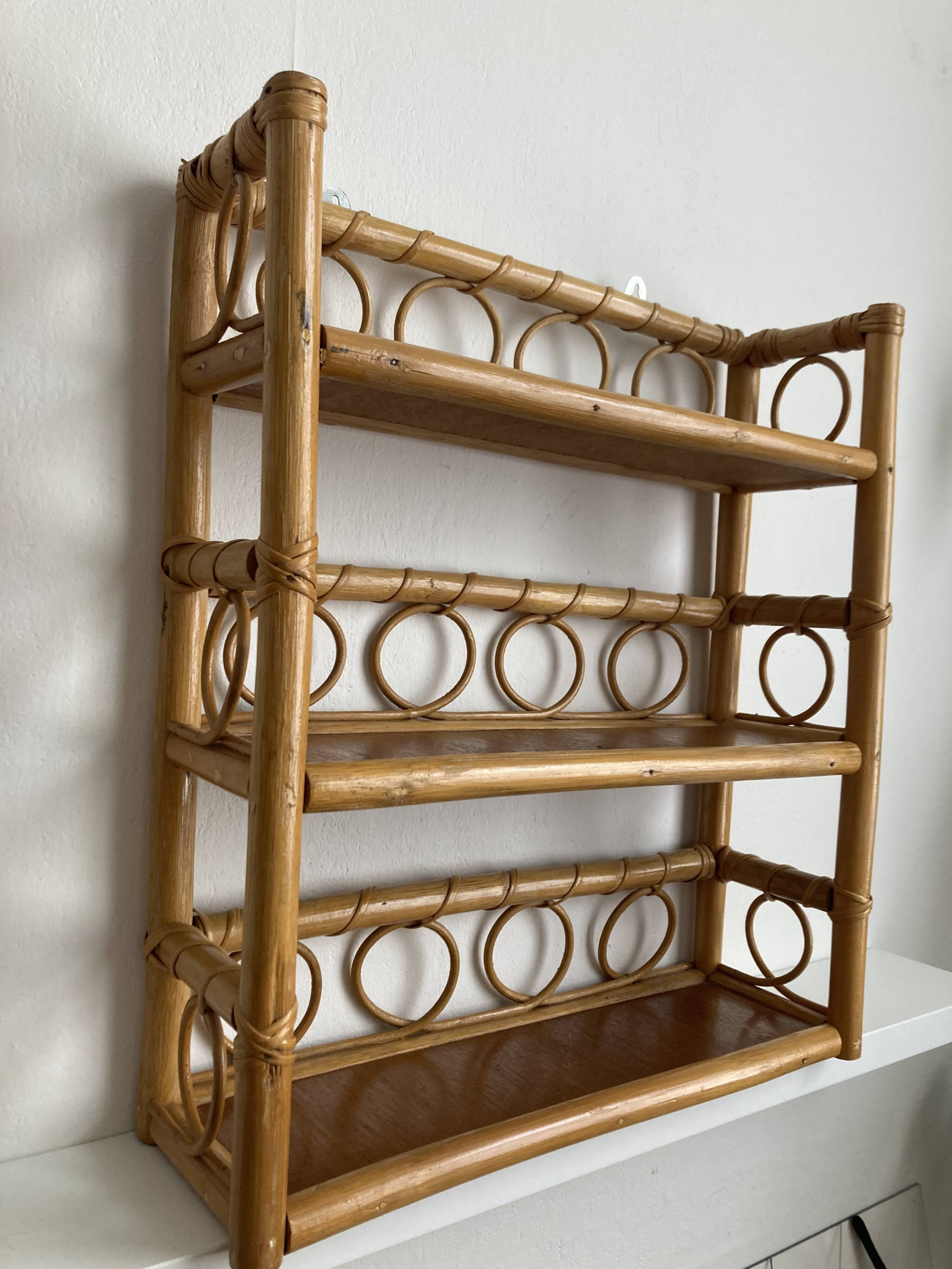 Rattan wall shelf 70s