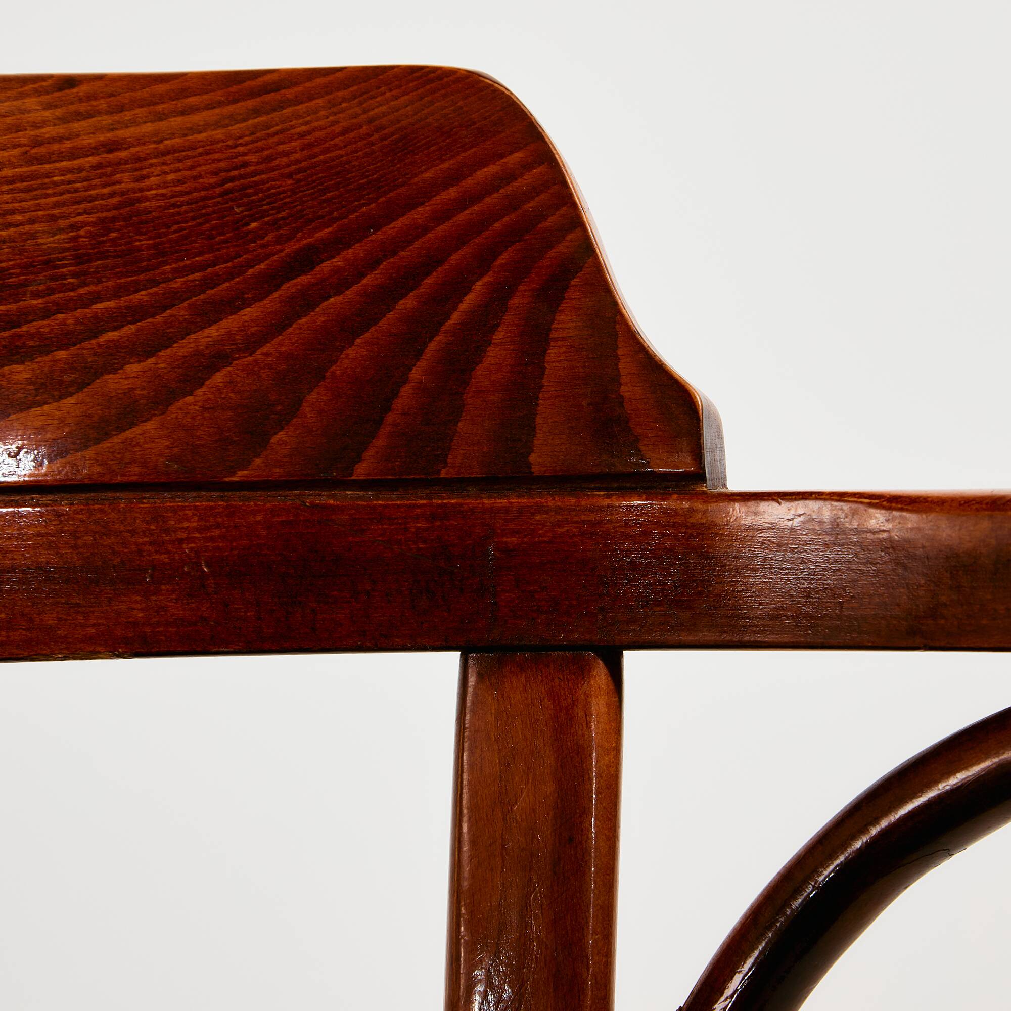 MK11364 Fauteuil en hêtre