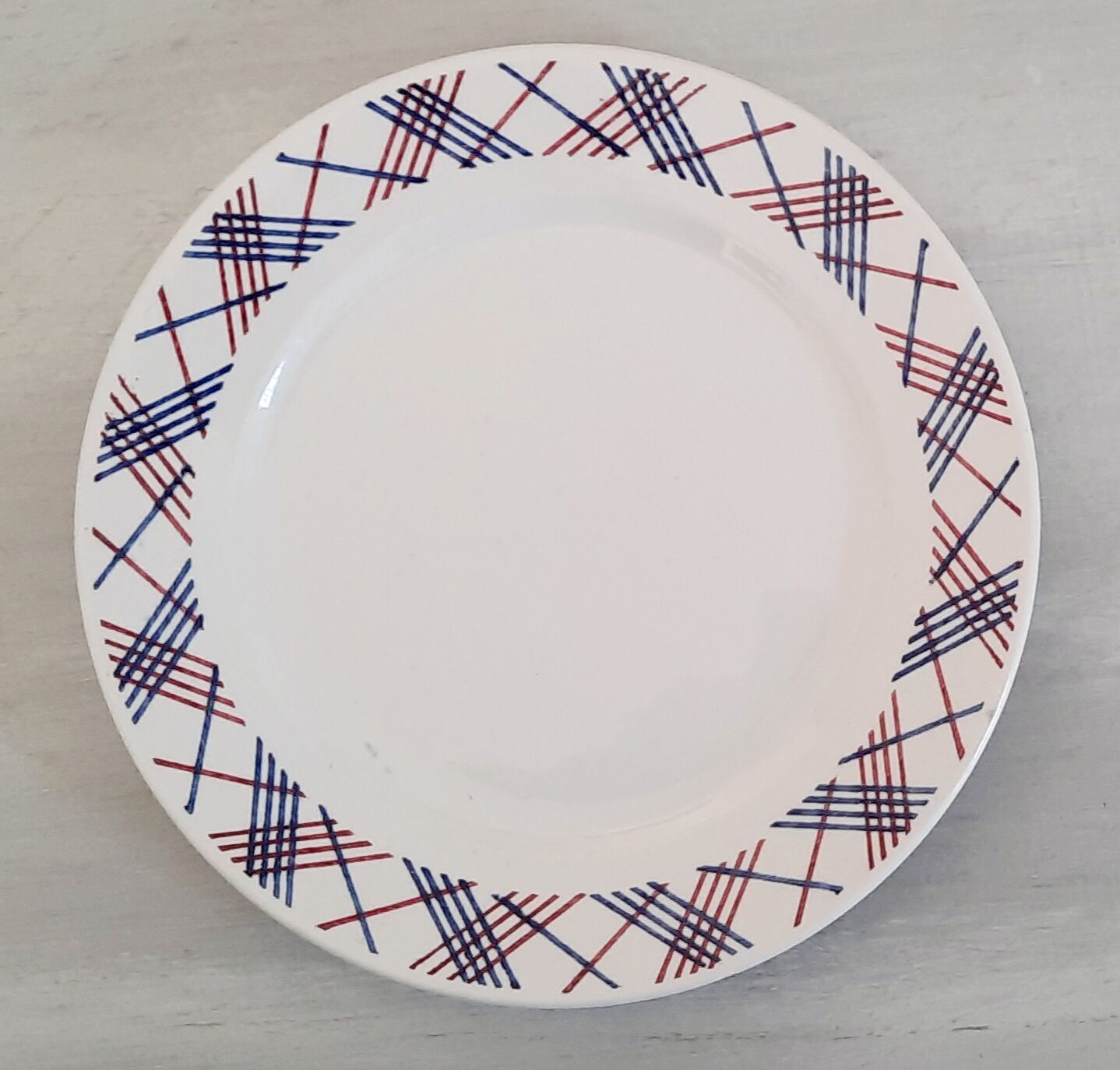 Digoin Sarreguemines earthenware plates Vintage Salies model