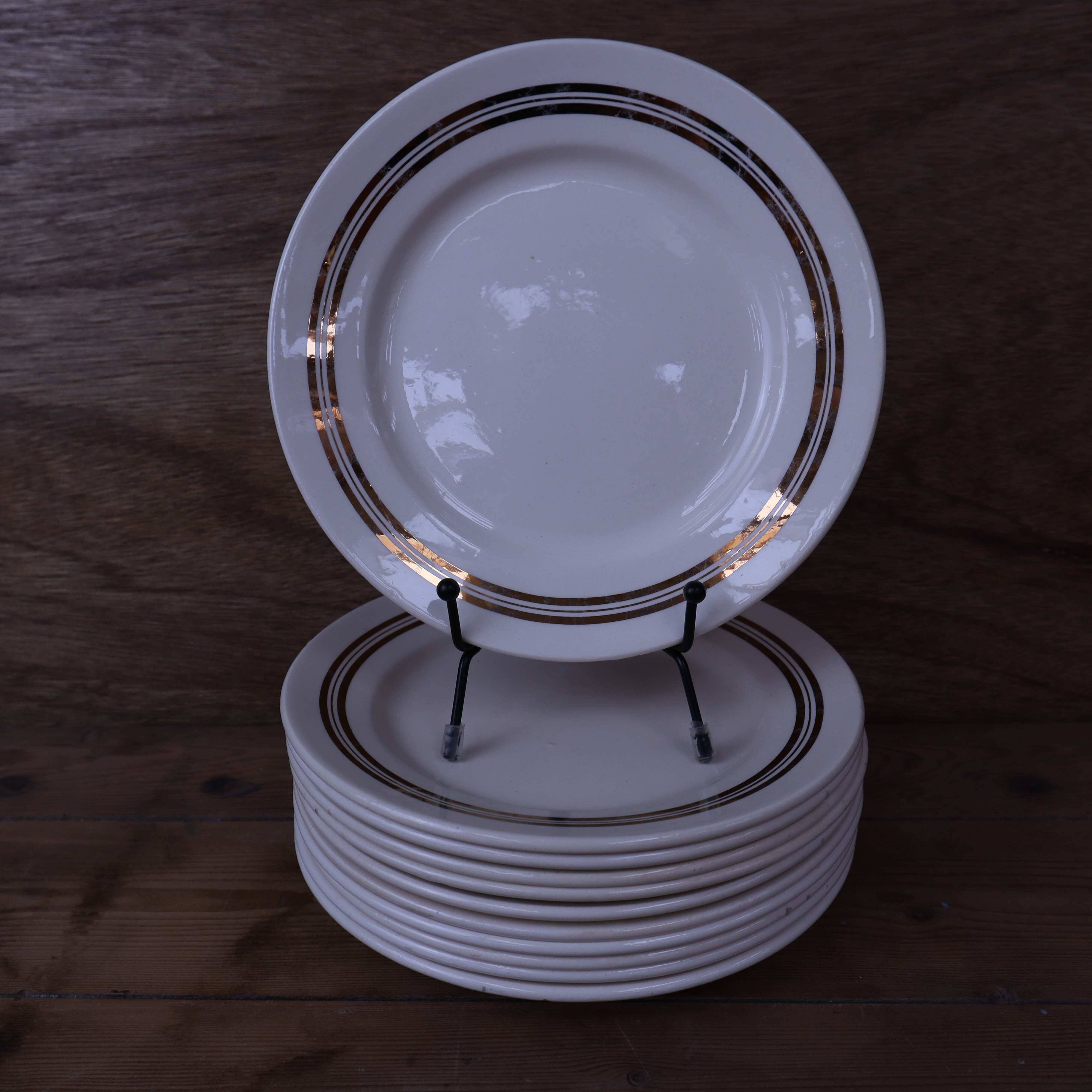 11 Badonviller half-porcelain dessert plates