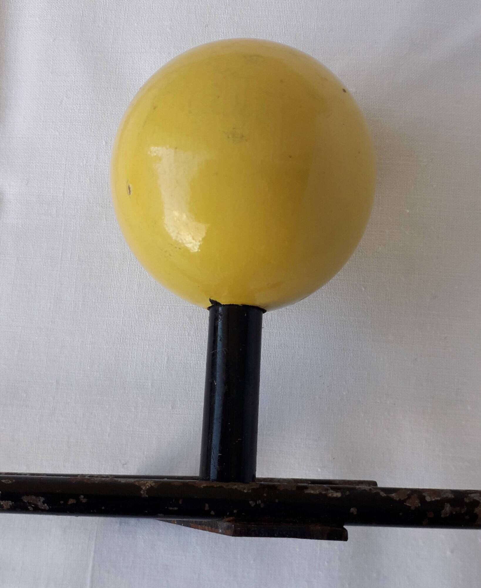 Coat rack with 2 hooks