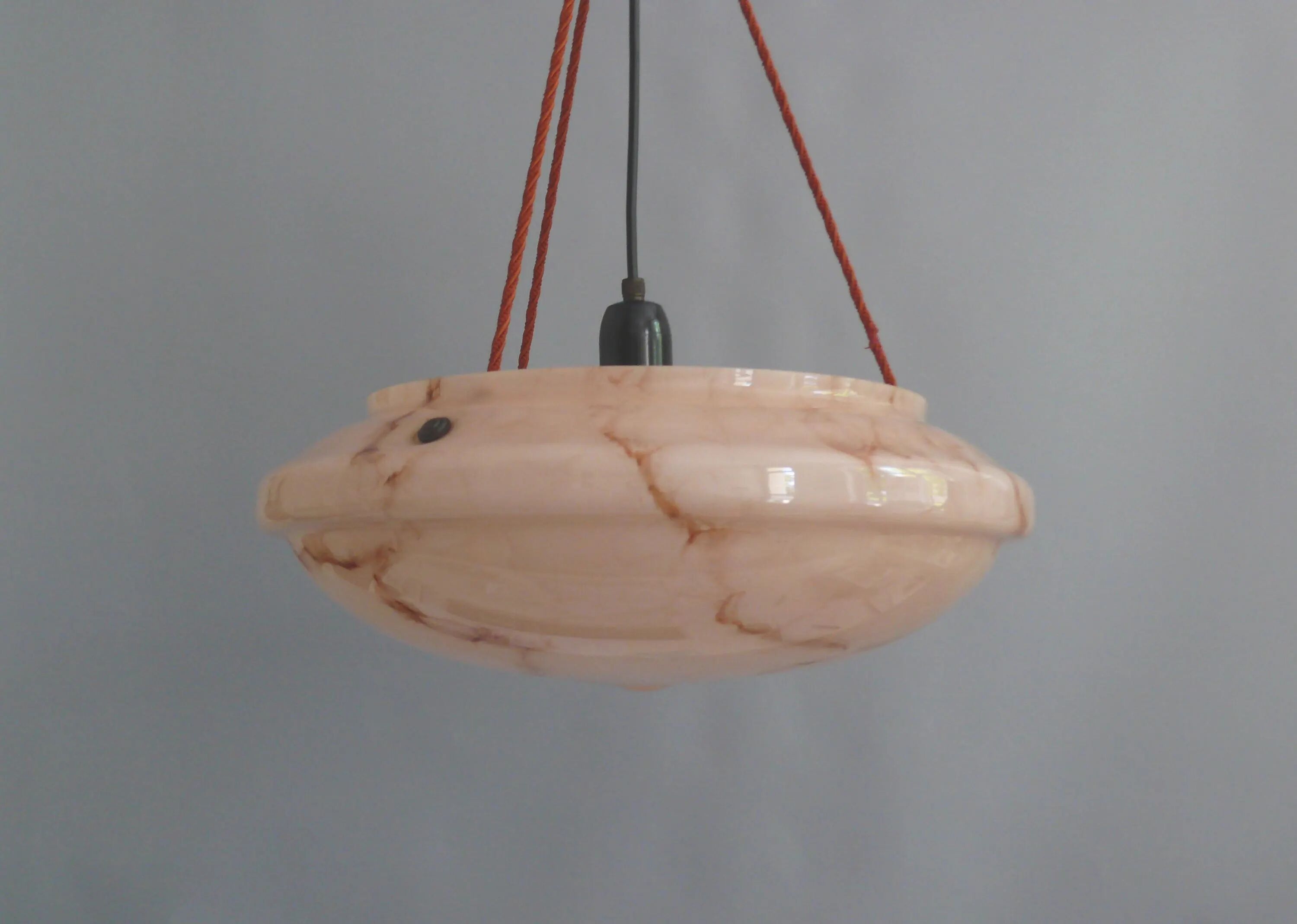 Large Art Deco pendant lamp in marbled glass with rope suspension, 1920s-1930s