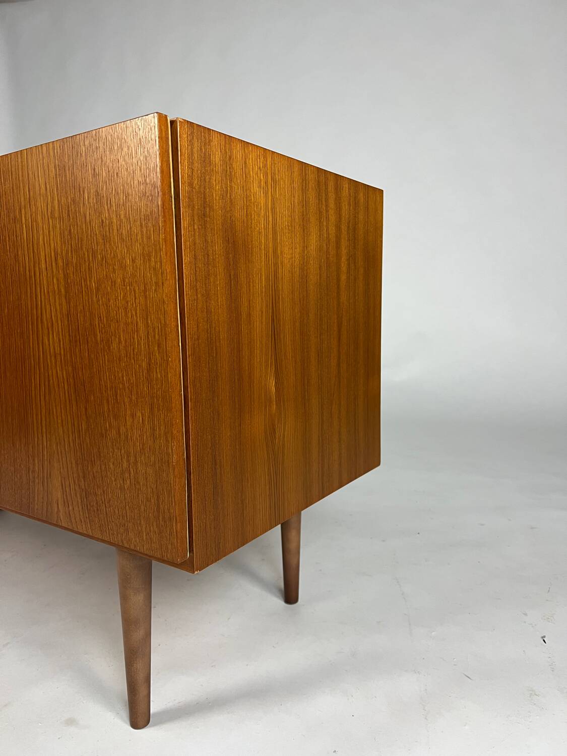 Vintage teak sideboard chest of drawers 60s mid-century design