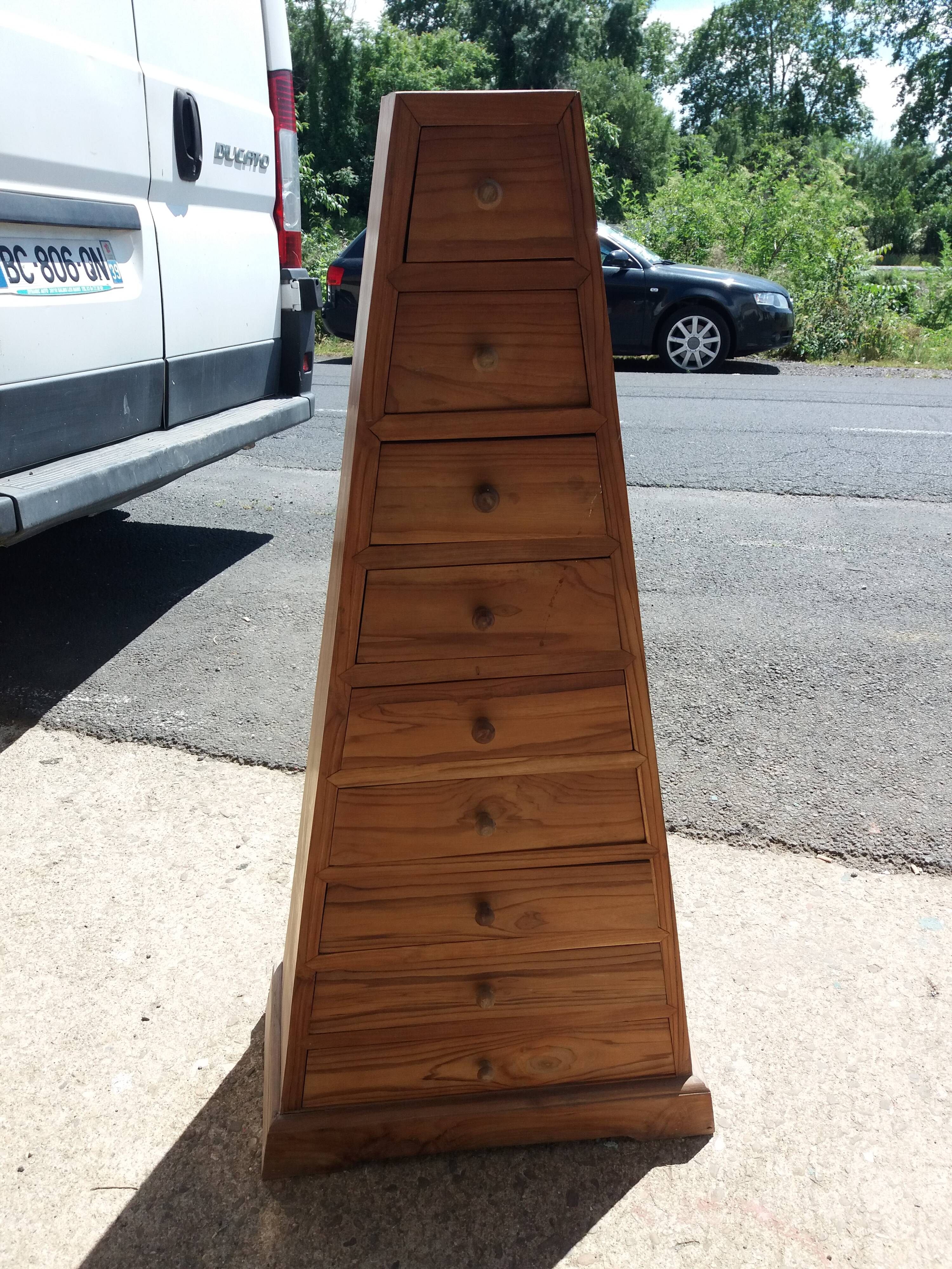 Column 9 drawers pyramid shape solid teak