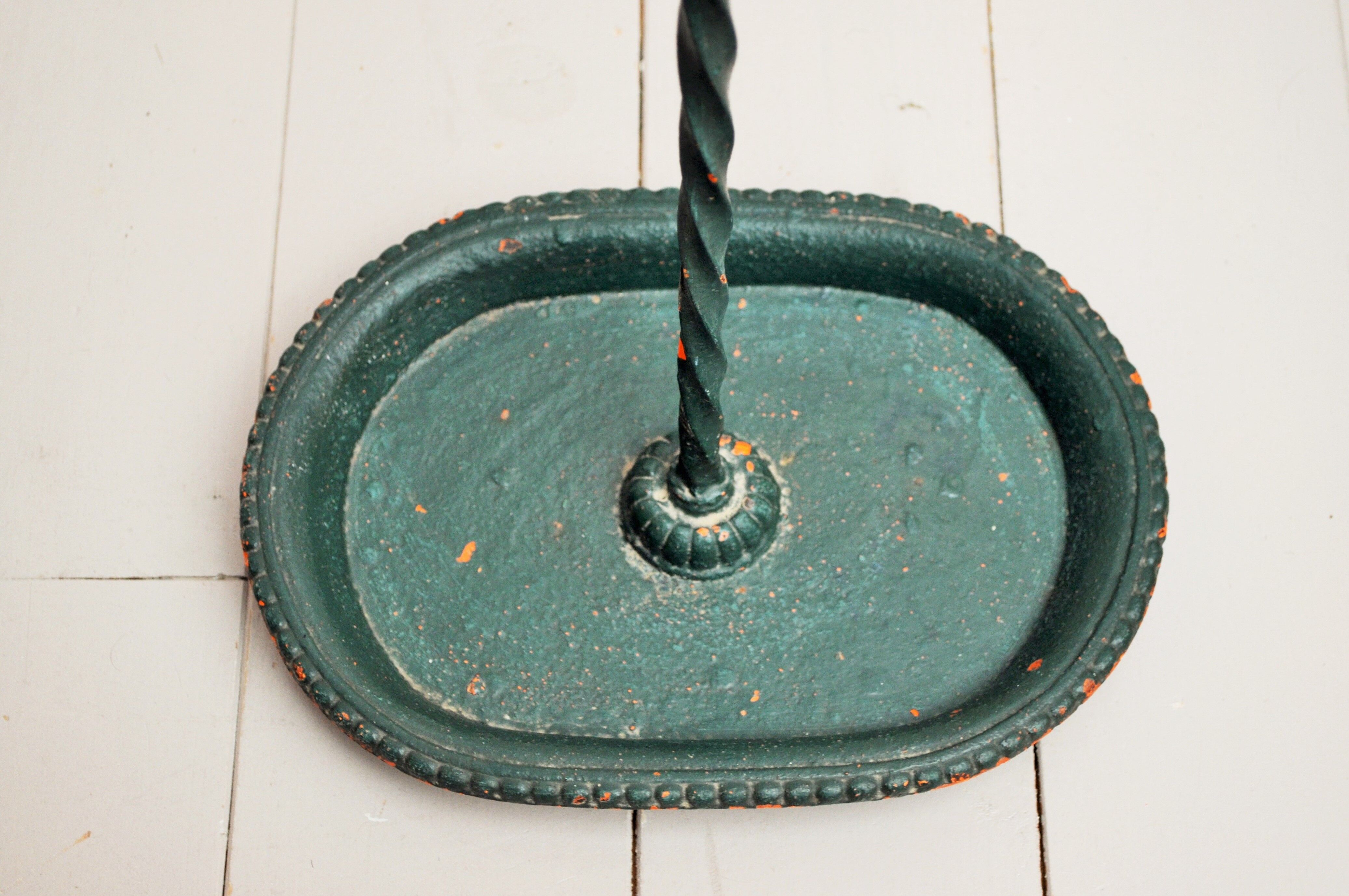 Wearing dark green metal 50s umbrella