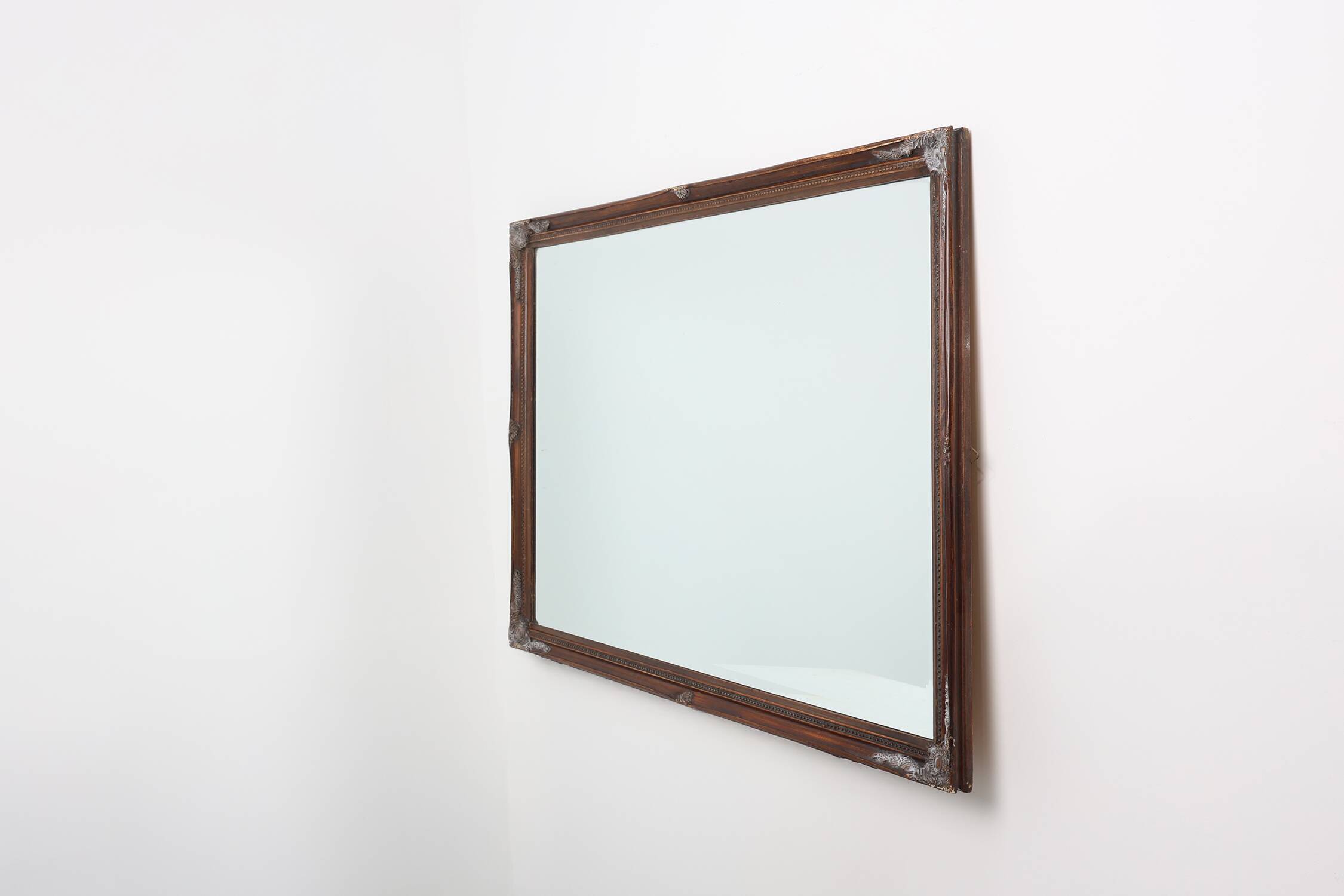 Miroir ancien à facettes en bois sculpté, France, années 1850