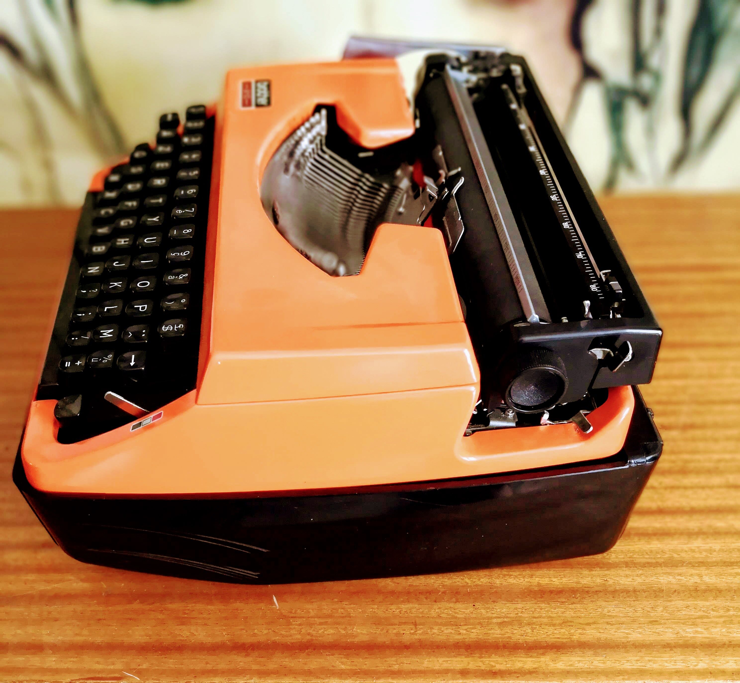 Typewriter brother 210