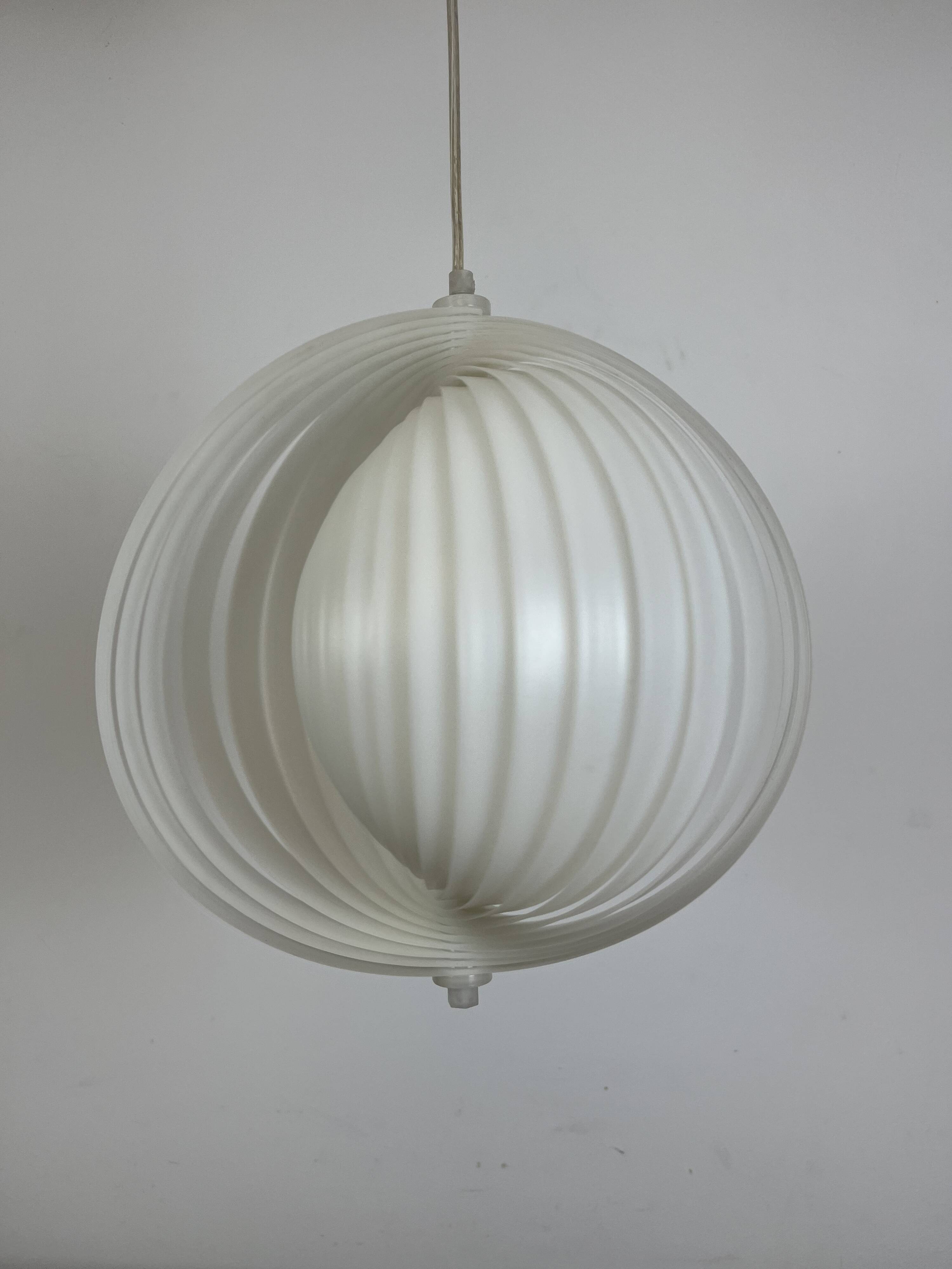Suspension Moon par Kare Design, années 80