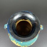 Vase boule à anse noir, marbré jaune bleu