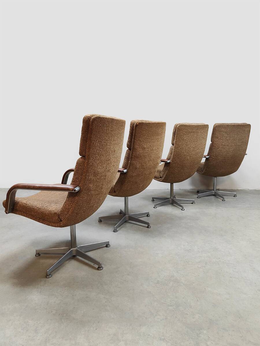 Dutch vintage design channel desk chair Artifort Geoffrey Harcourt
