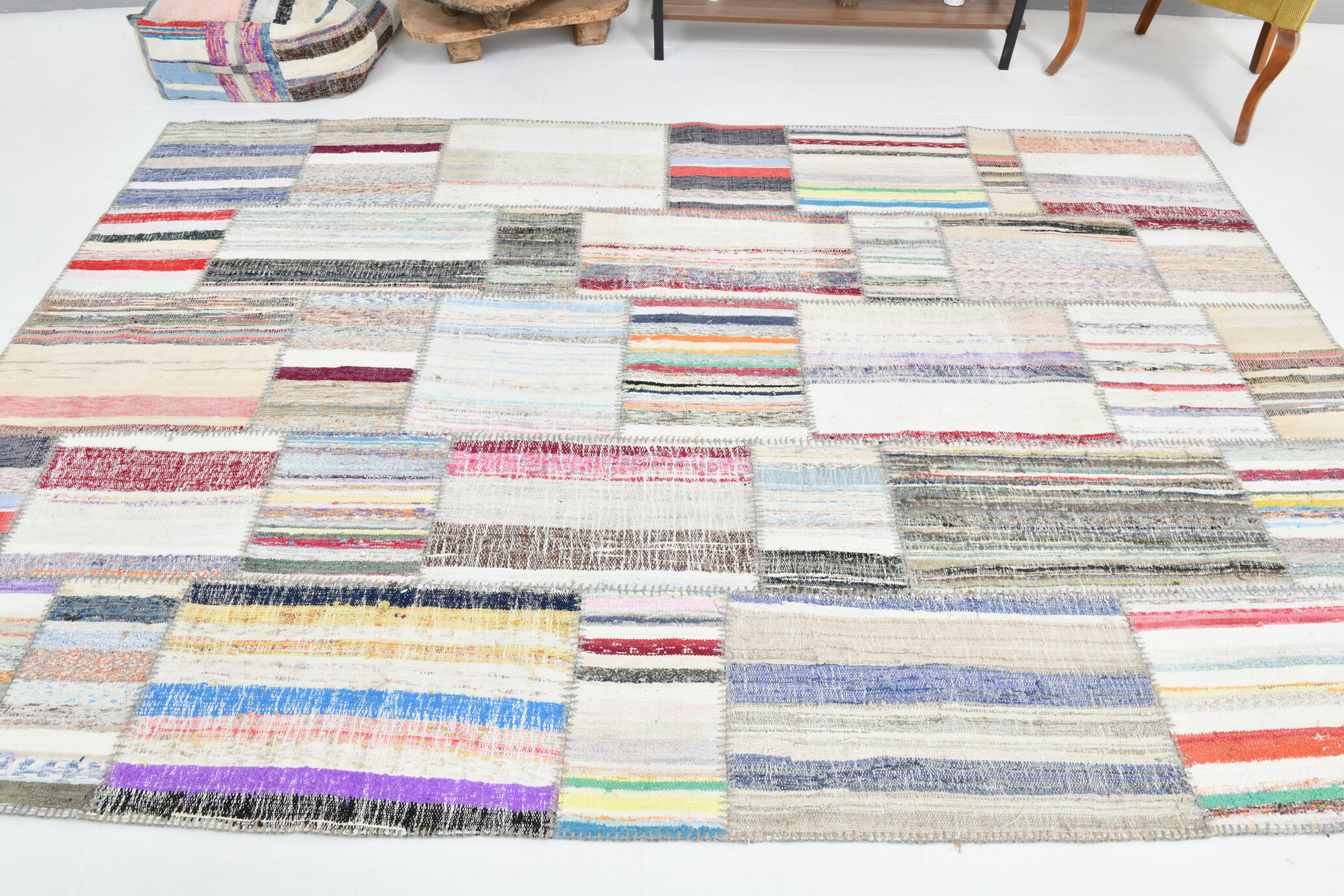 Bohemian ethnic rug 308x207cm