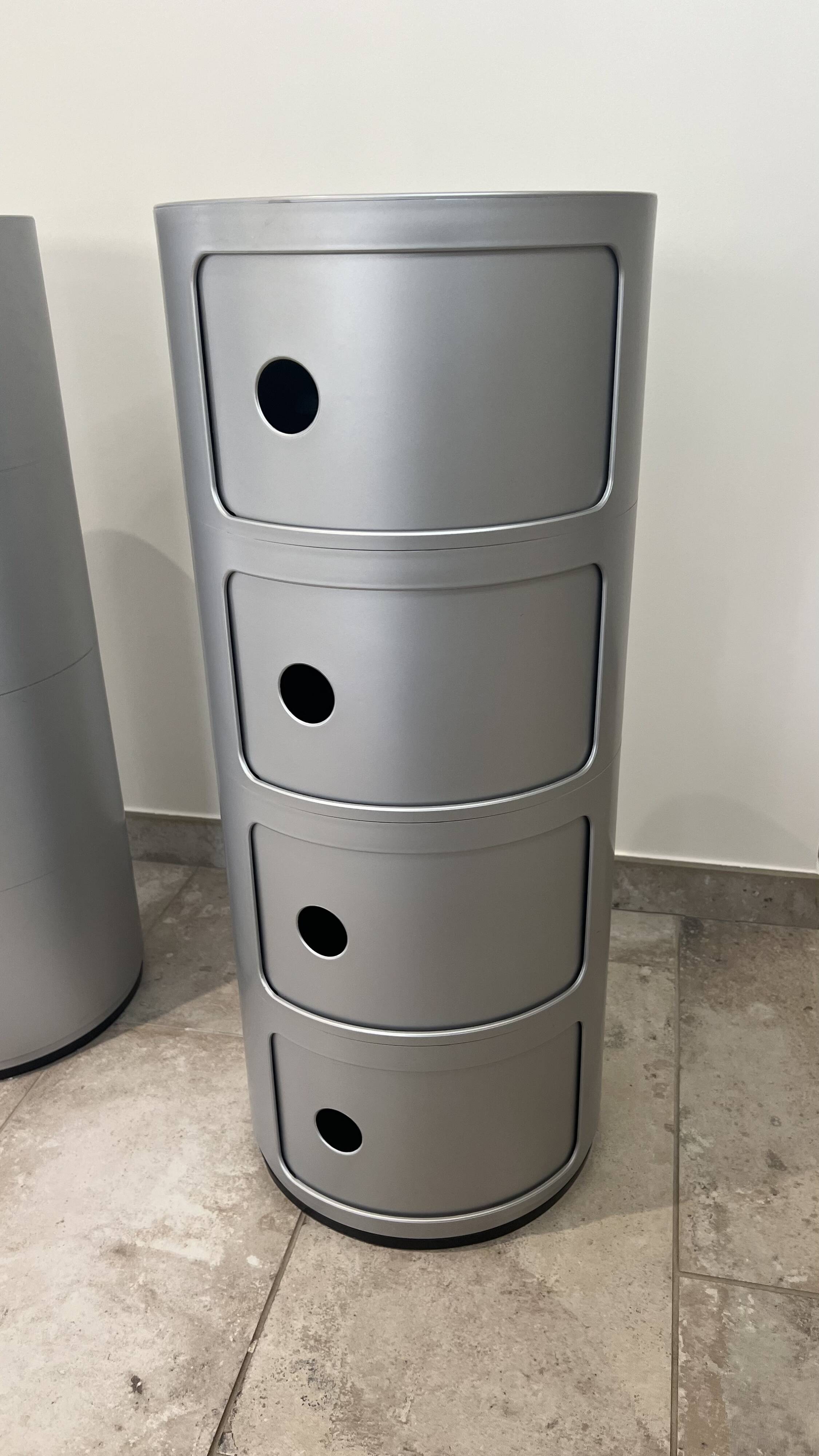 Set of 2 Kartell Componibili 4 Doors