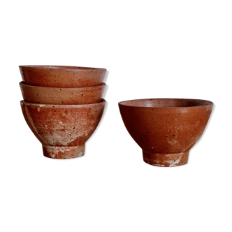 Set of 4 cups in ancient sandstone