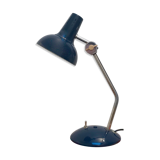 Articulated desk lamp