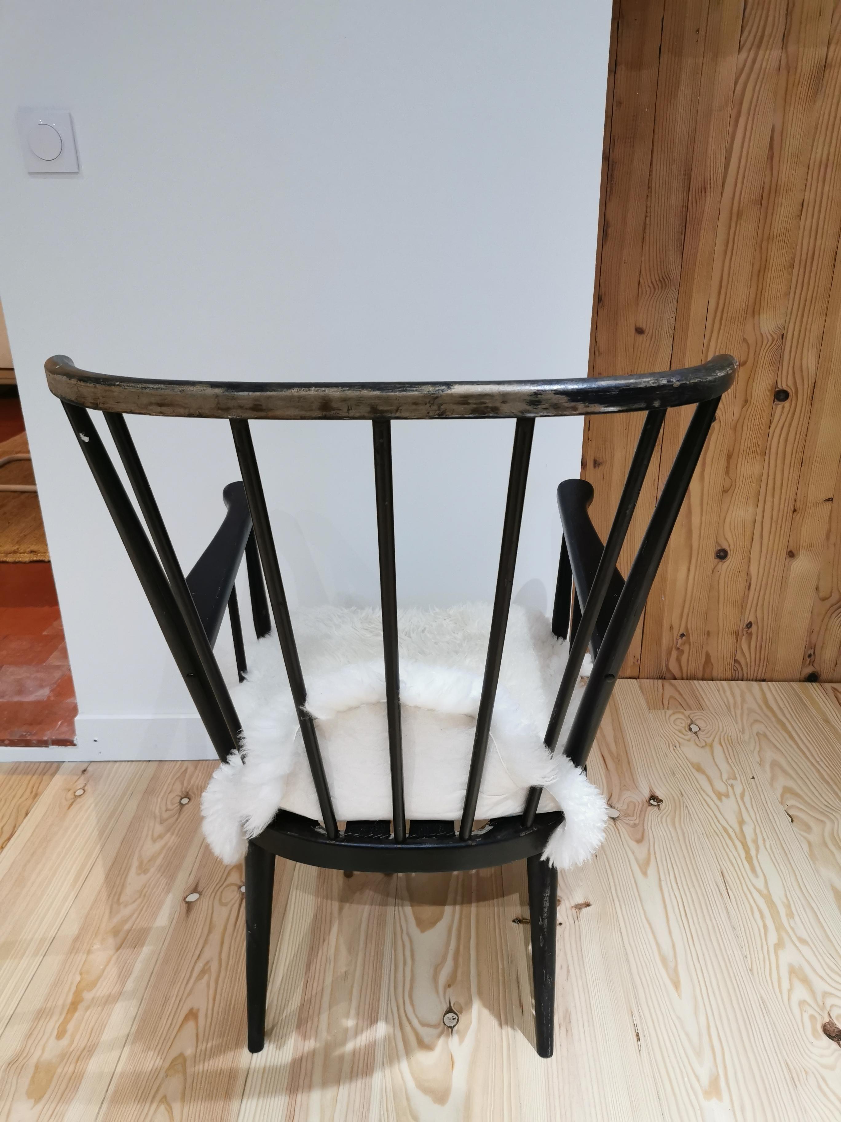 Baumann fan chair