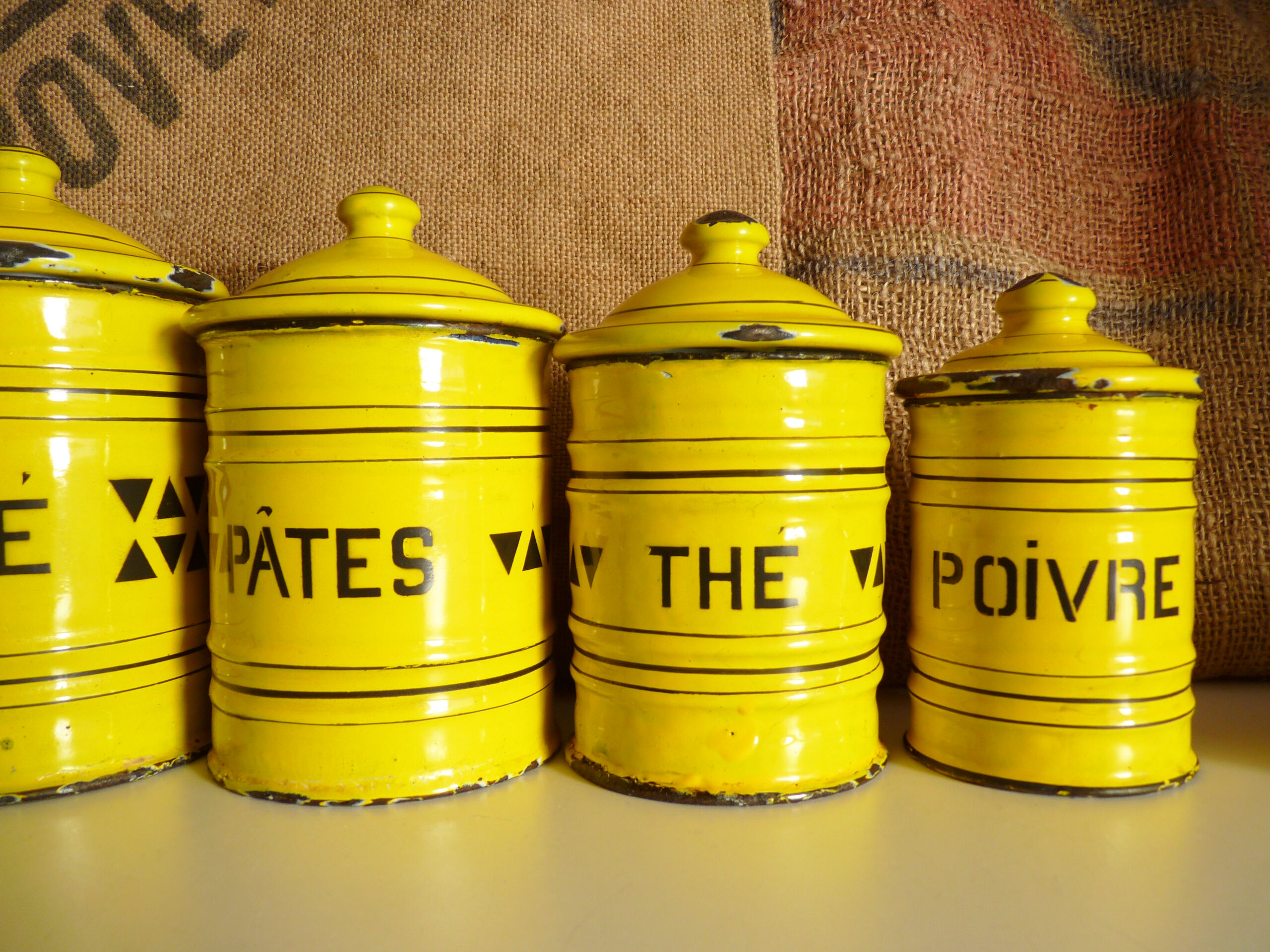 6 spice jars yellow and black enamelled sheet metal, fireplace pot