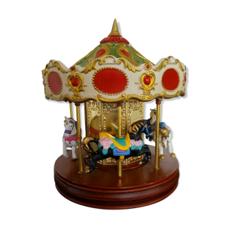 Waco marque musical carrousel 80' céramique and peint in the main