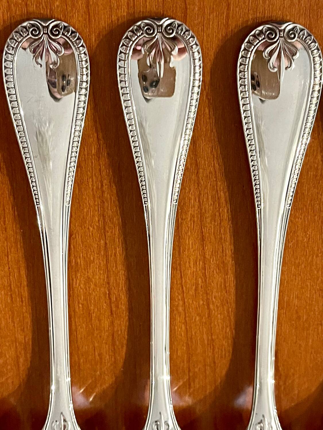 Christofle Malmaison 6 oyster forks new condition