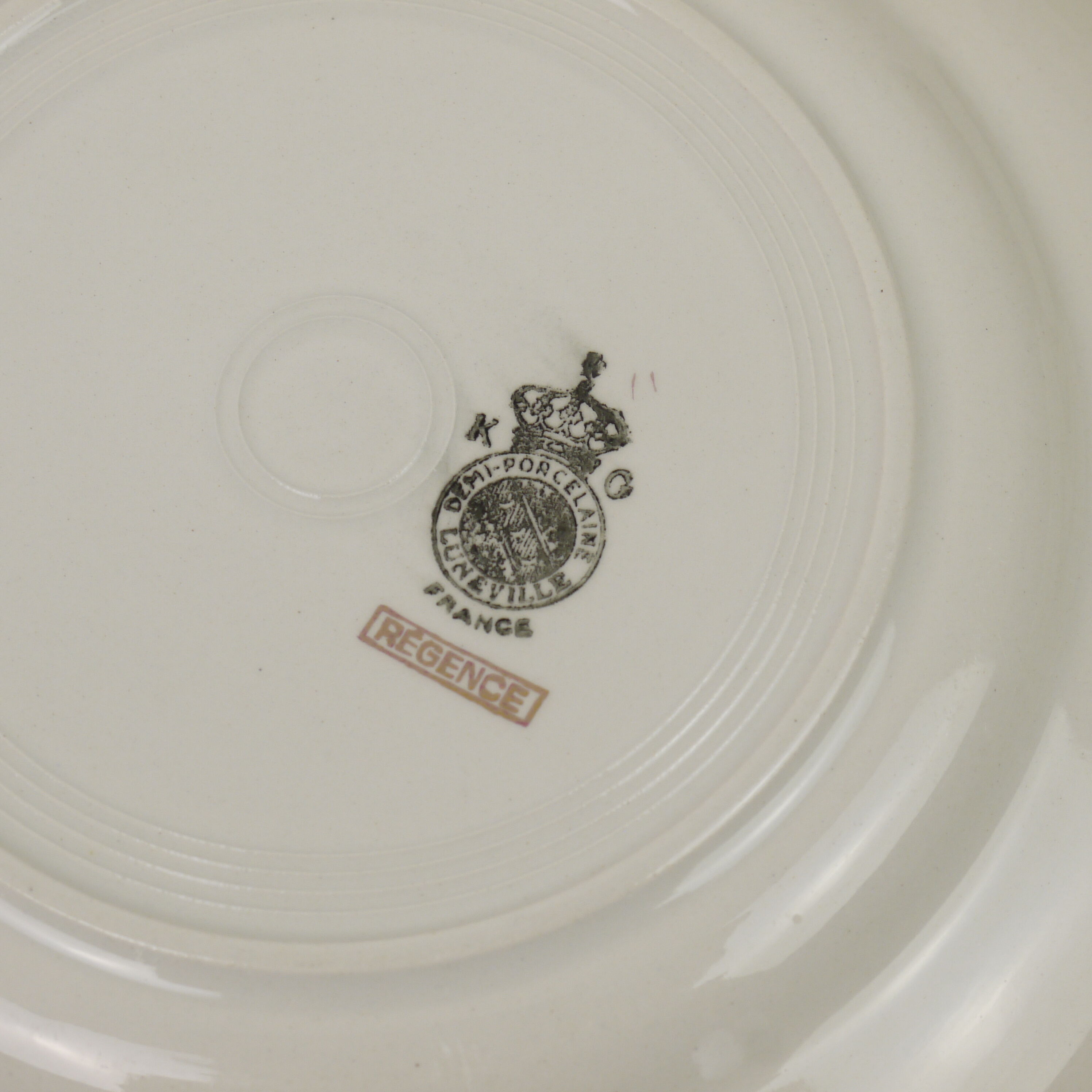 Six lets for Dessert Luneville Regency