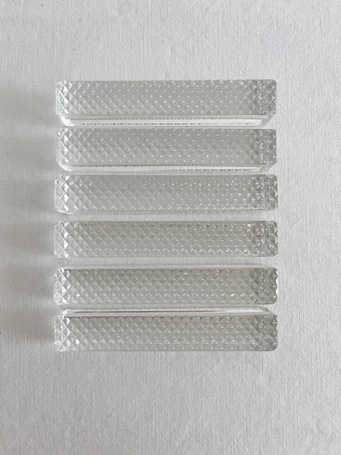 6 crystal knife rests with diamond point