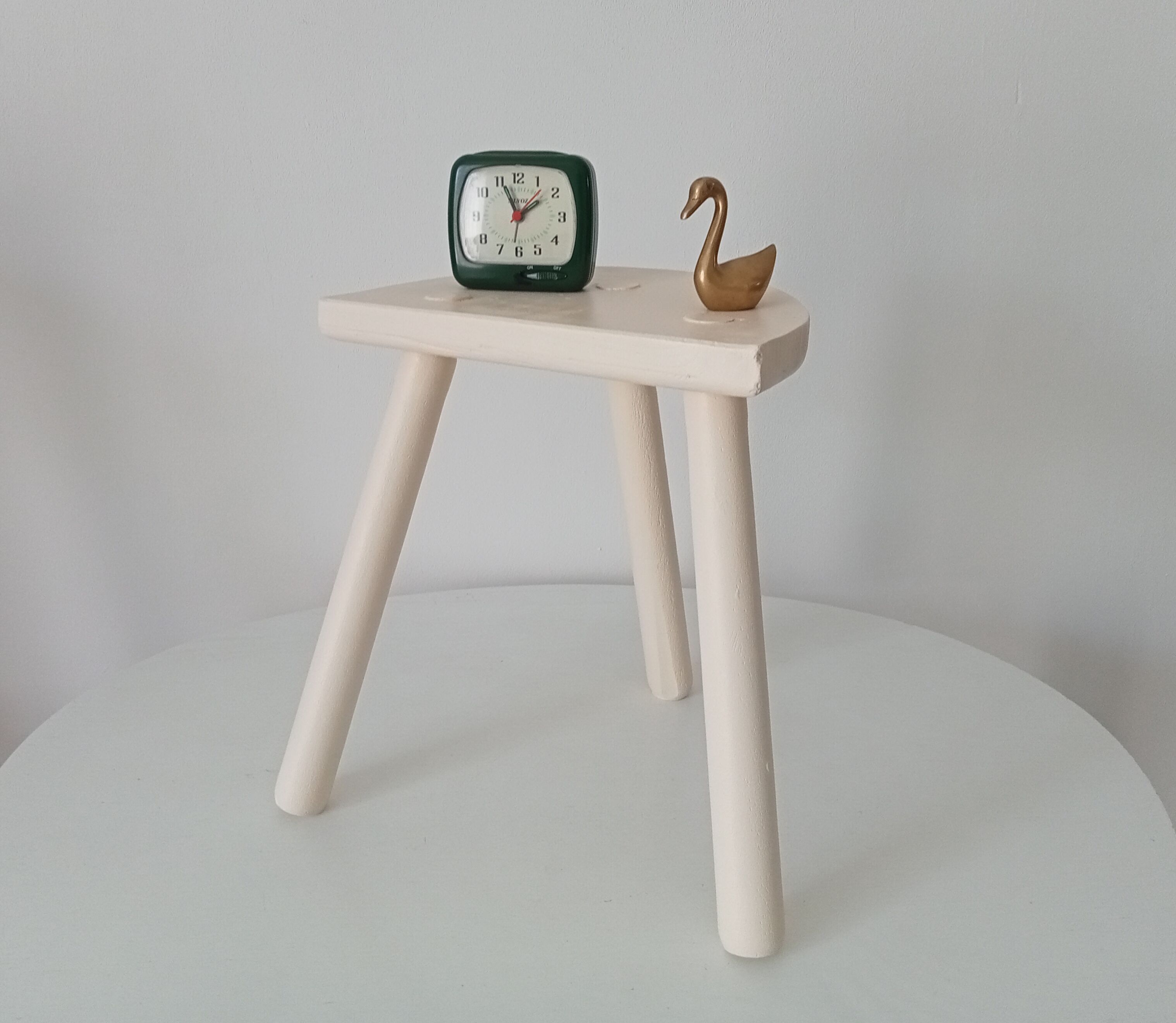 Vintage tripod stool
