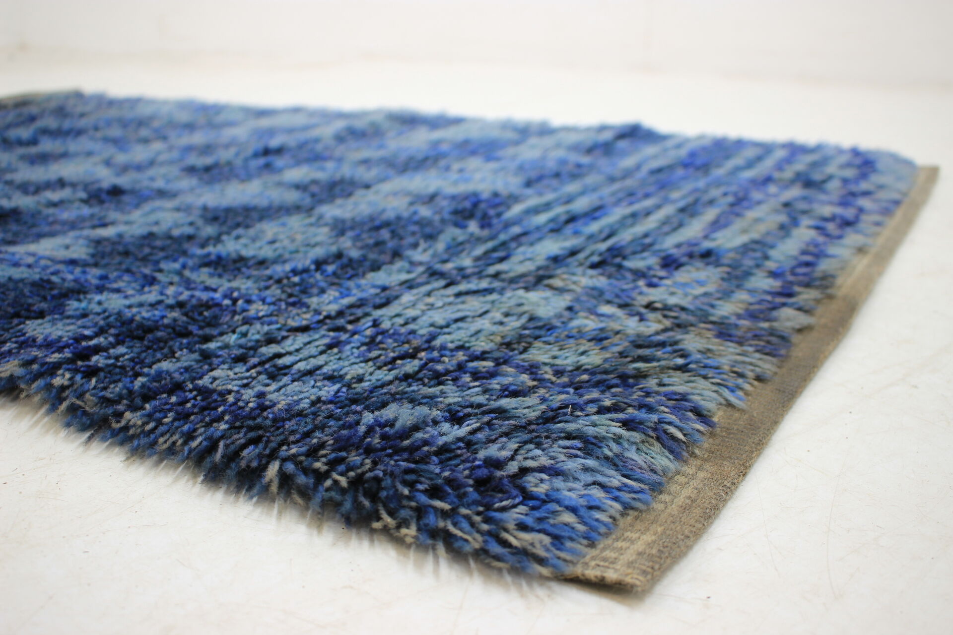 1970s Danish Mid-Century Wool Rug by Nordiska Industri 130x77cm