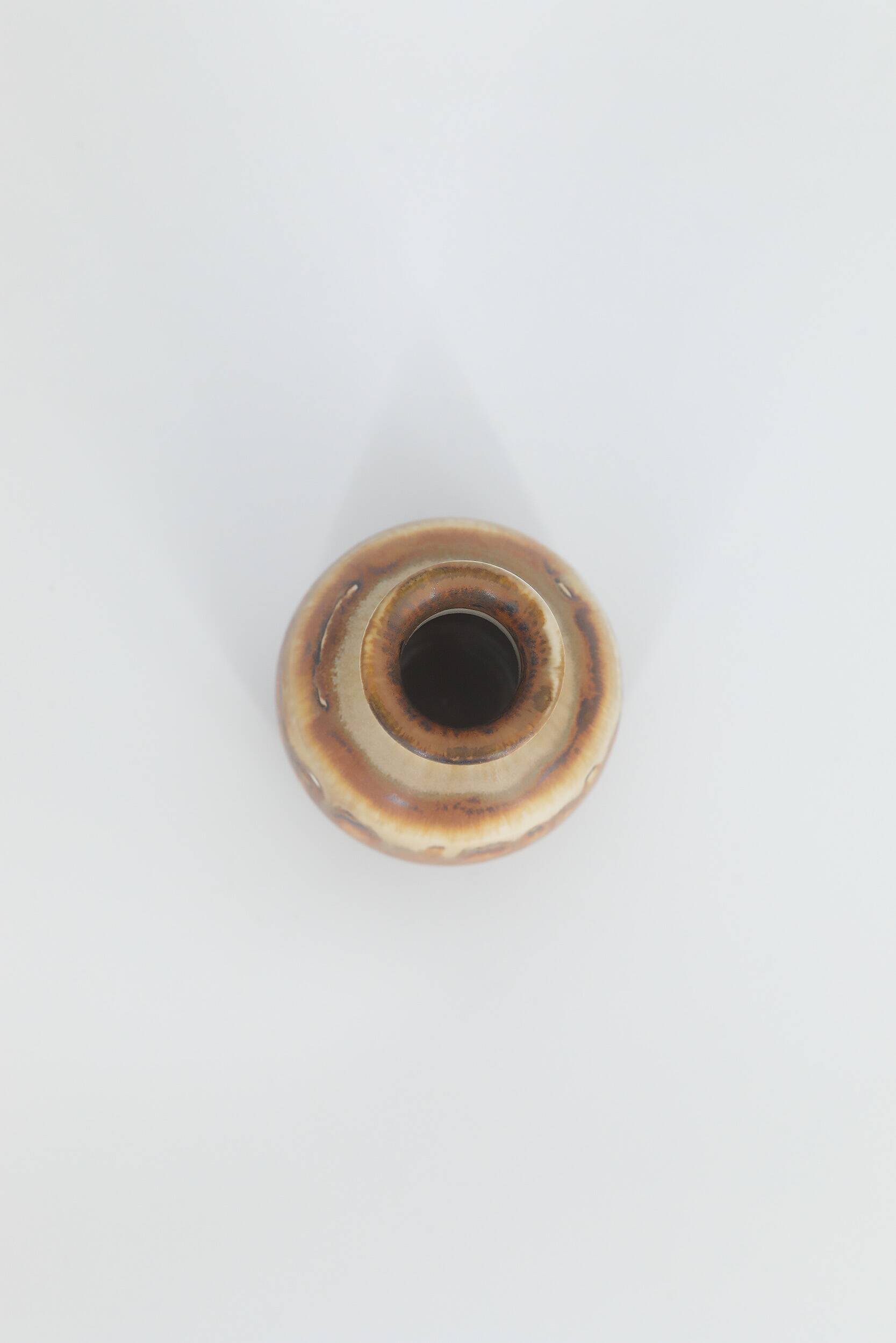 Small Mid-Century Scandinavian Modern Collection Vase in Brown Stoneware by Gunnar Borg for Höganäs Ke