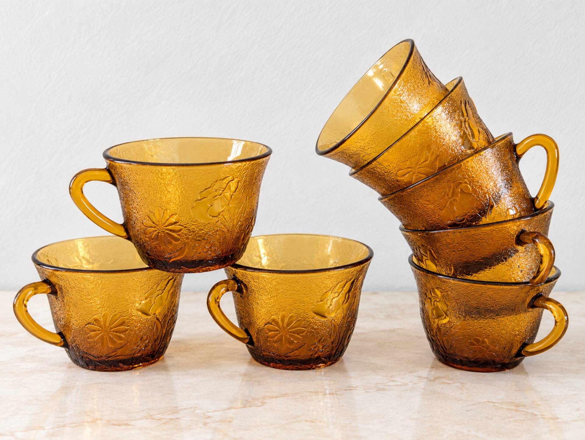8 Vereco Daisy cups – amber glass – 1970s